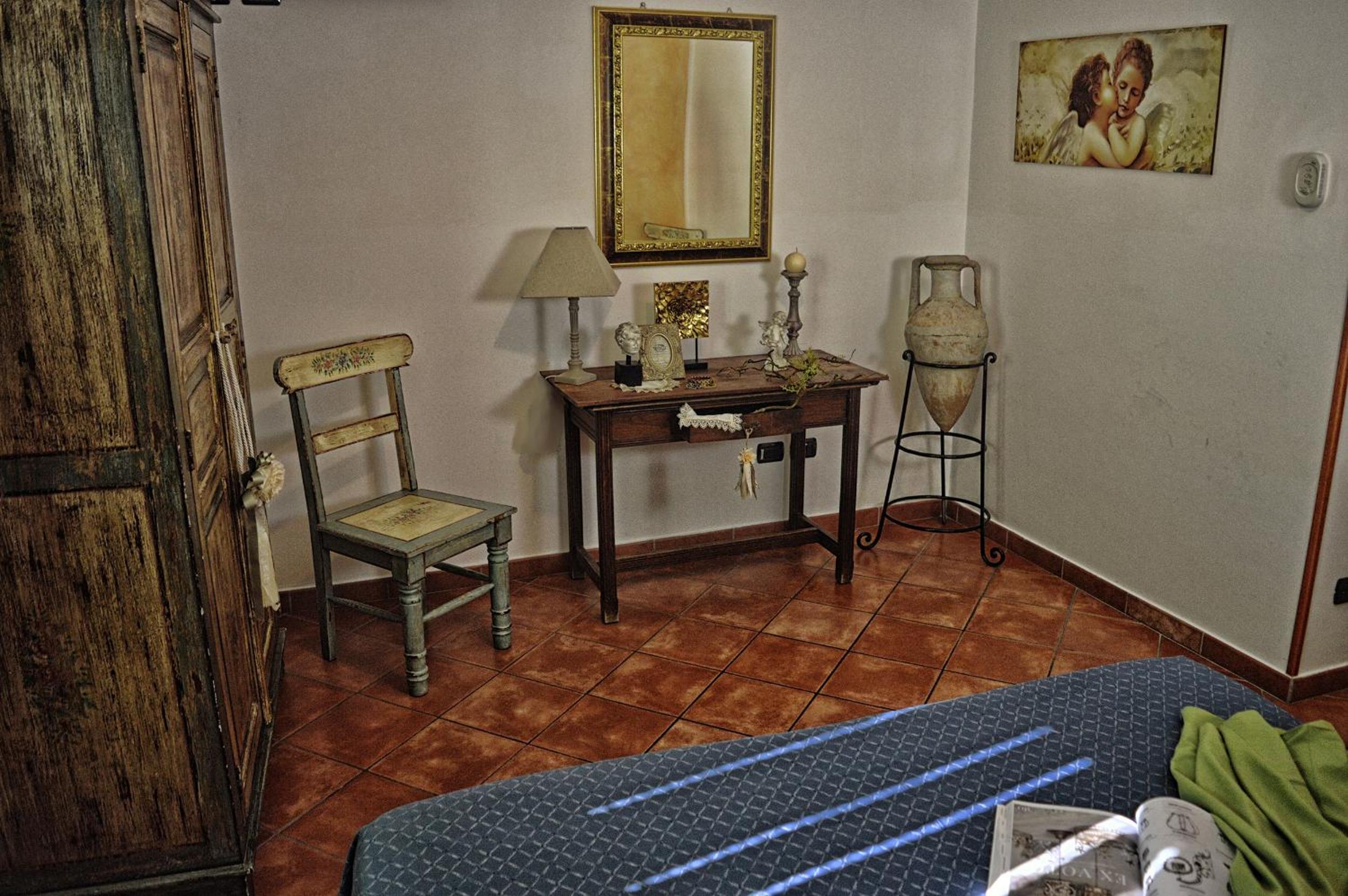 Double Room - Photo 36