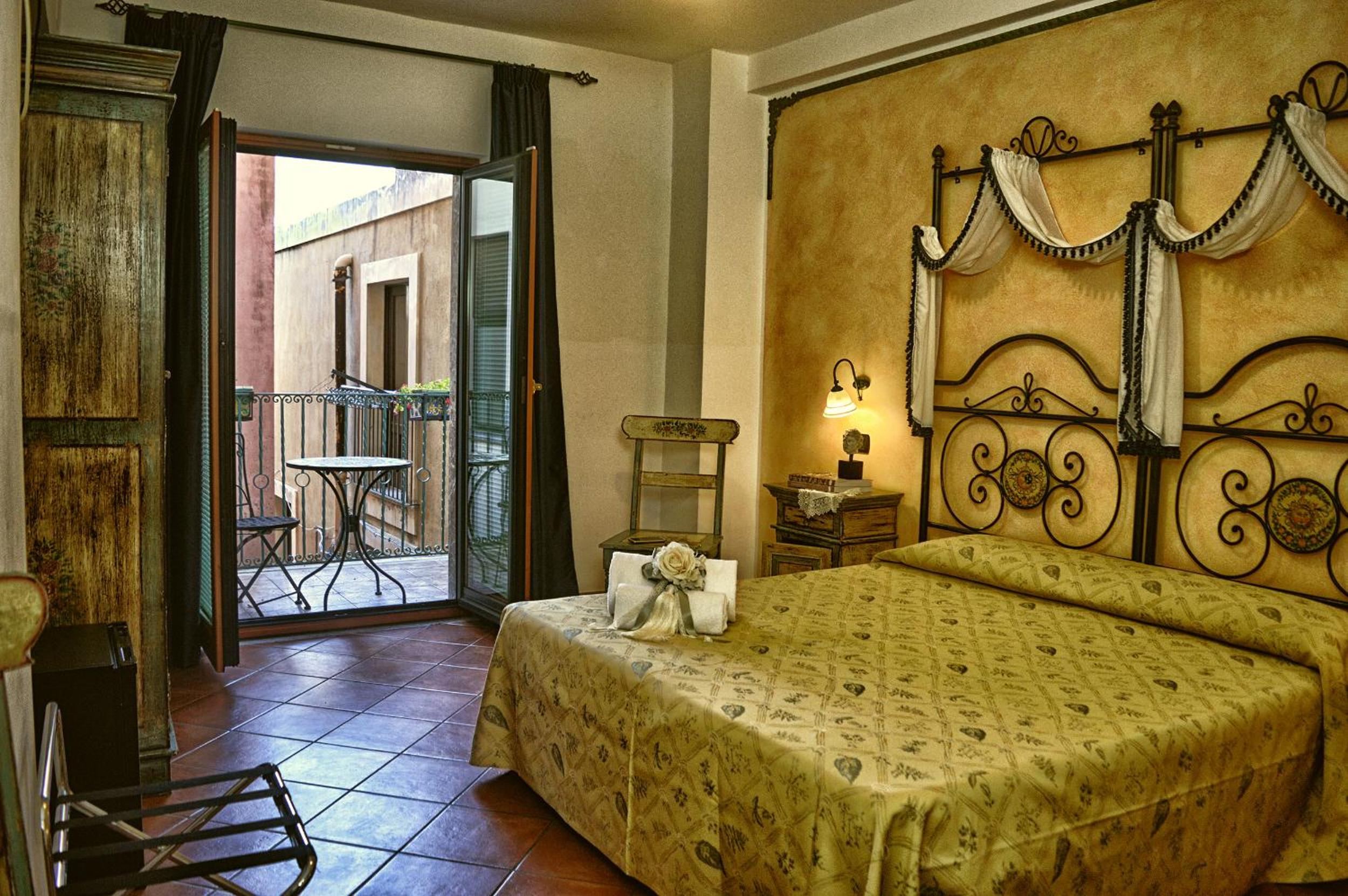 Double Room - Photo 1