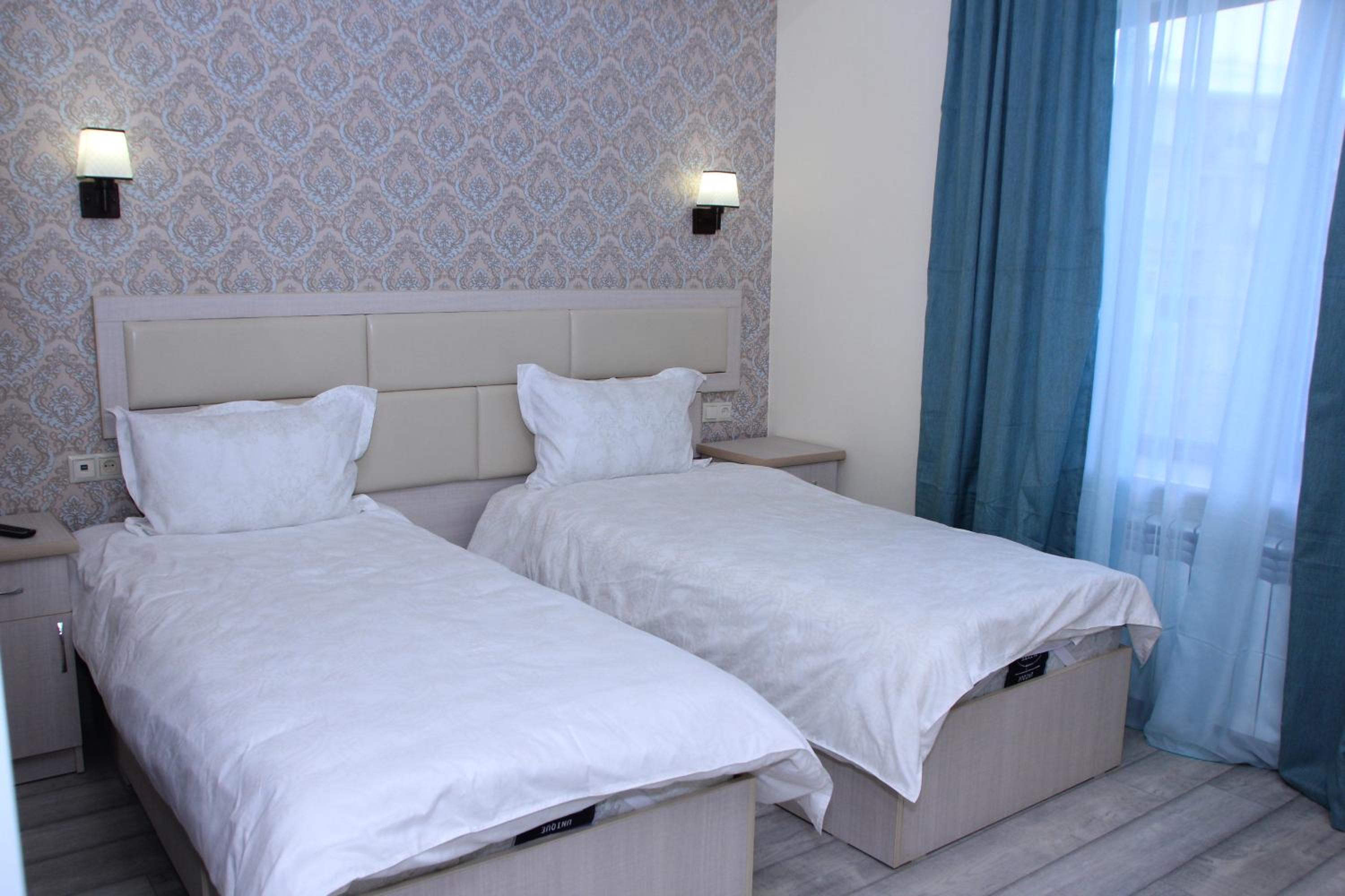 Deluxe Double or Twin Room photo 1