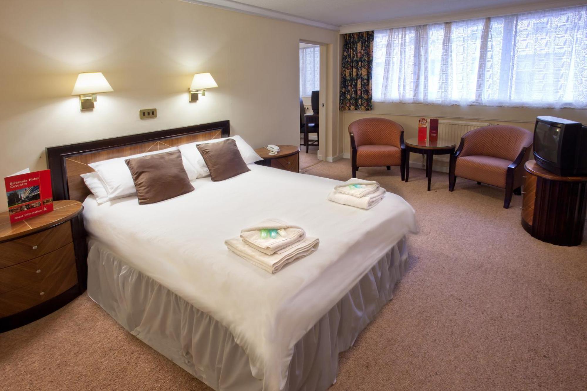 Double Room - Photo 17