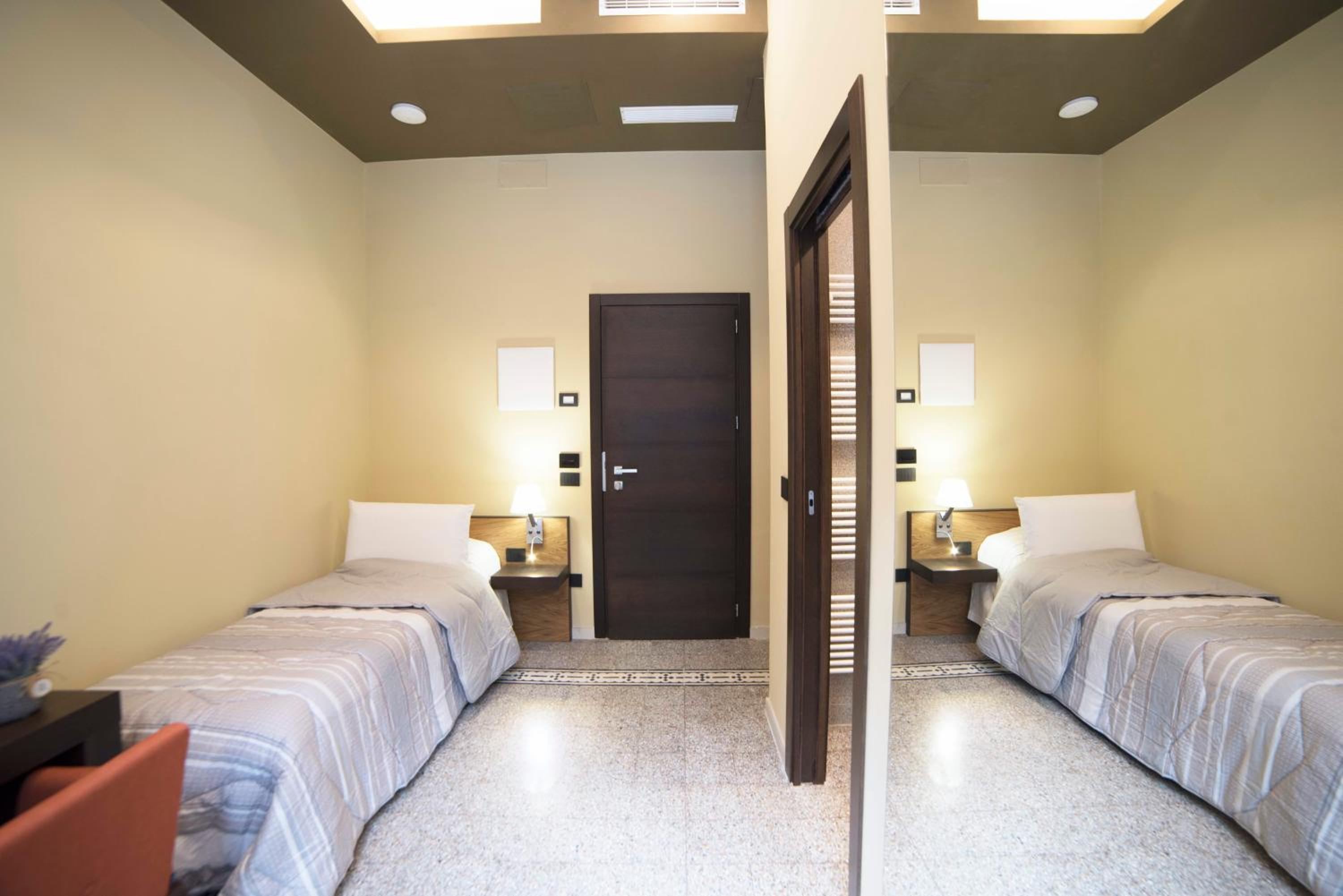 Single Room photo 3