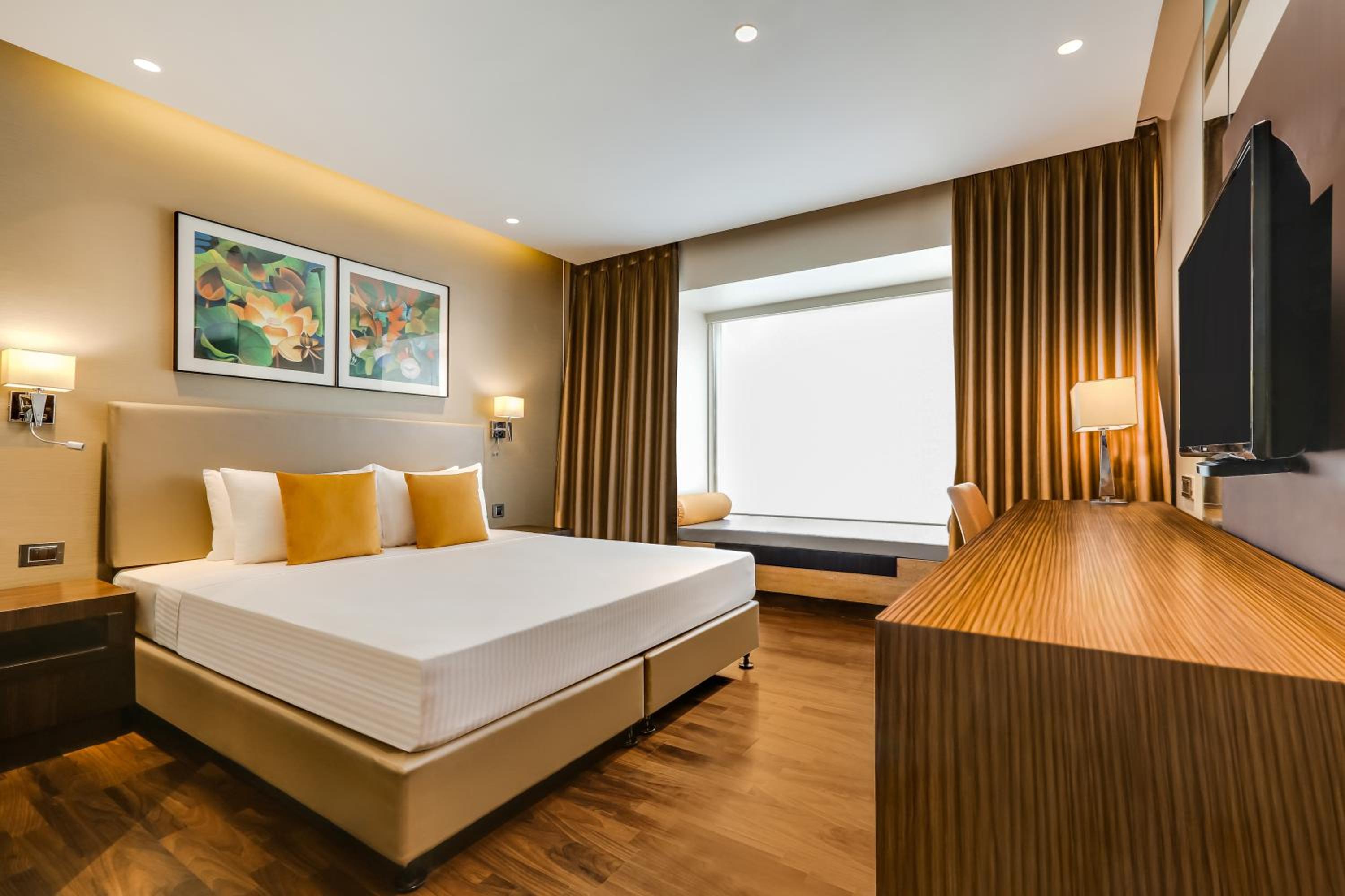 Business Room - Early Check in & Checkout upto 2 Hrs (Subject to availability) - Photo 1