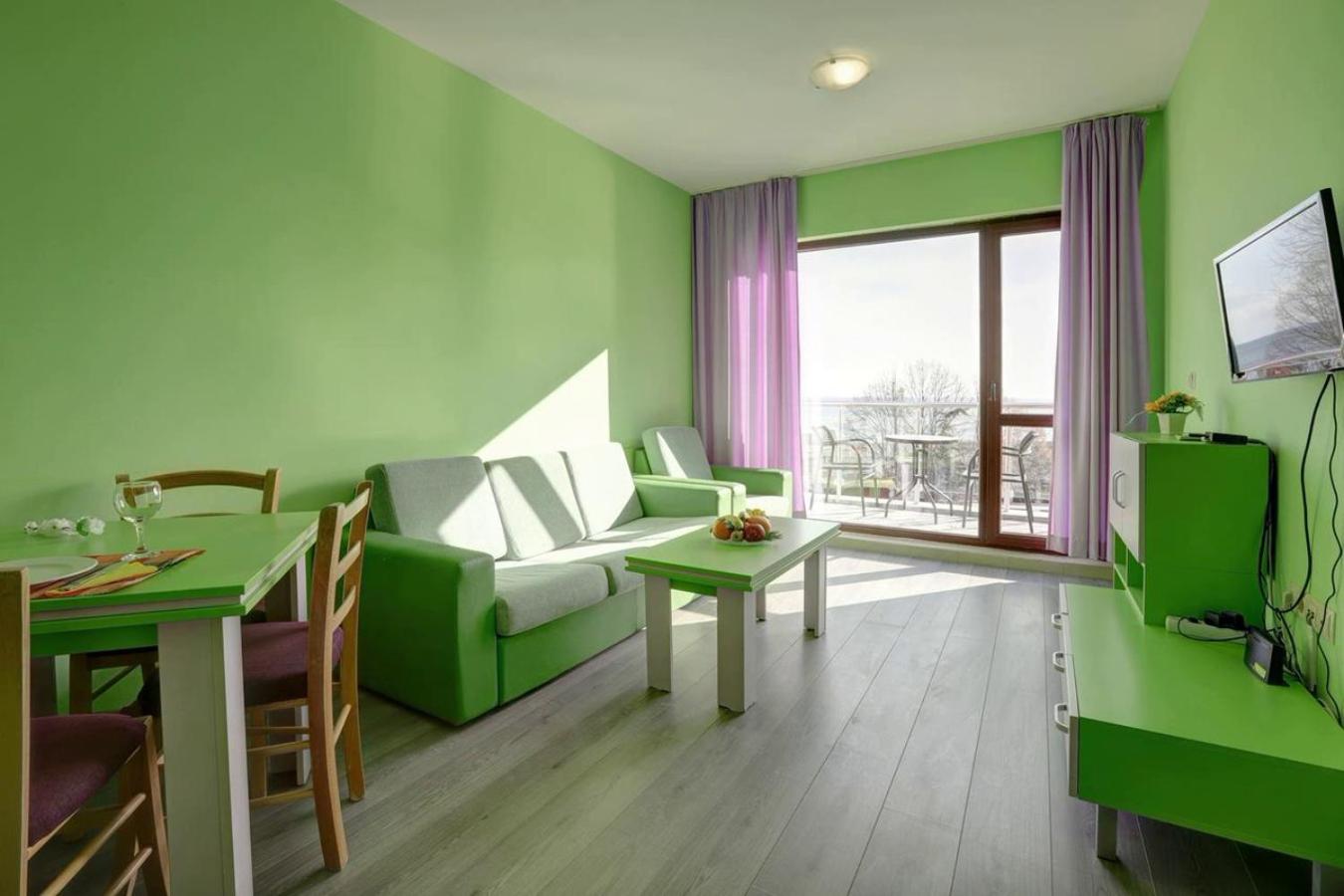 Apartment with Sea View