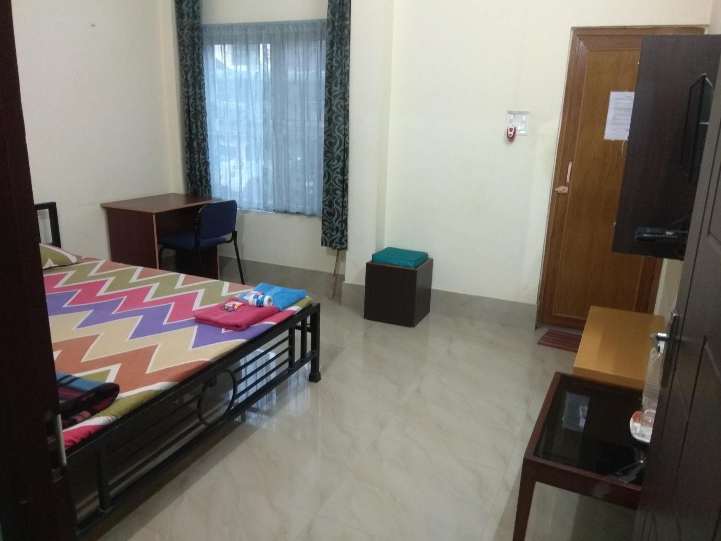Double Room with Private Bathroom photo 3