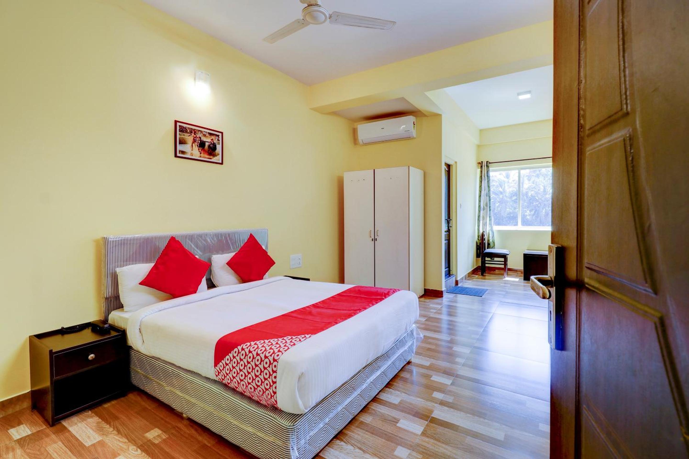 Queen Room - Photo 1