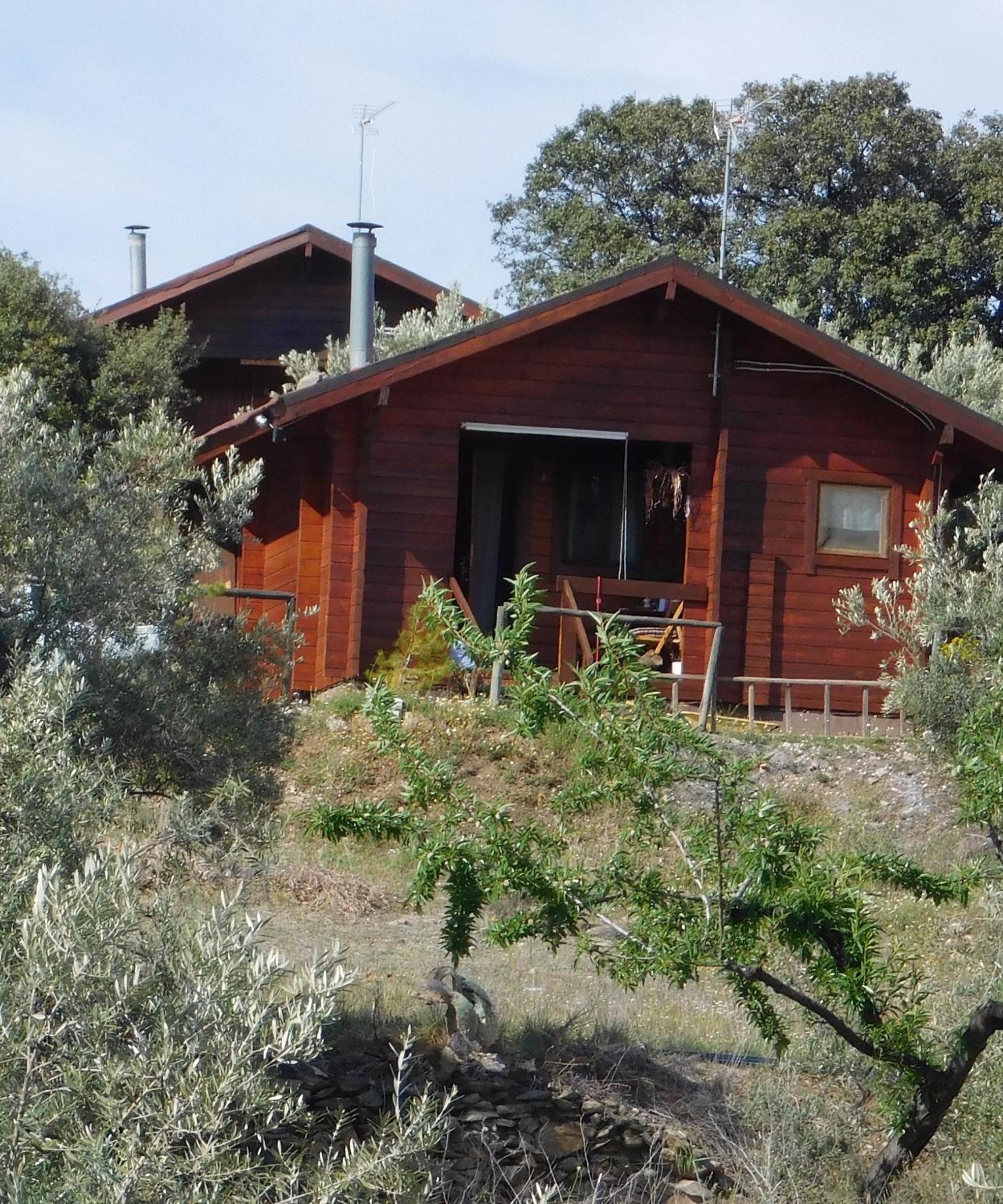 Two-Bedroom House - Photo 25