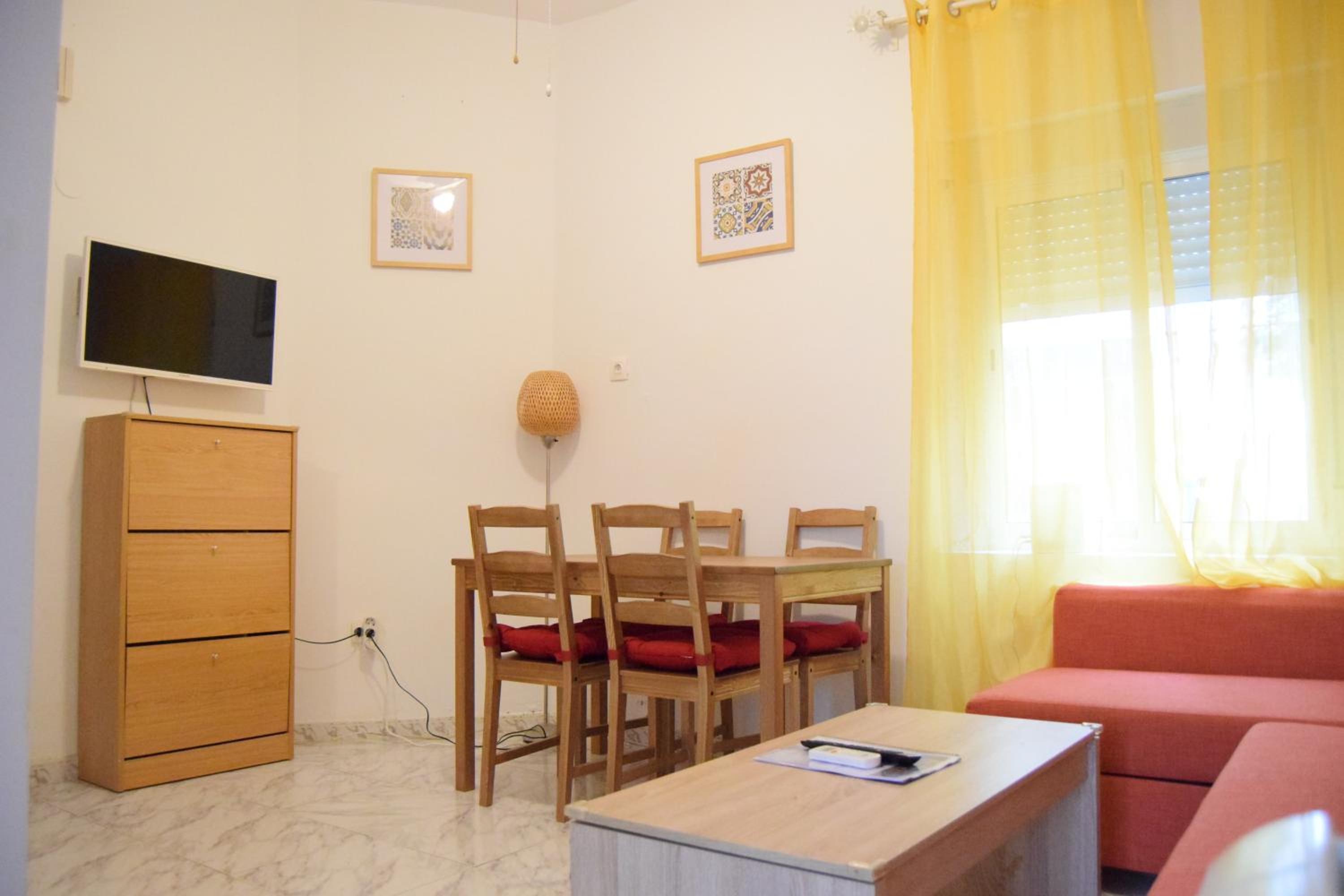 Three-Bedroom Apartment - Photo 19