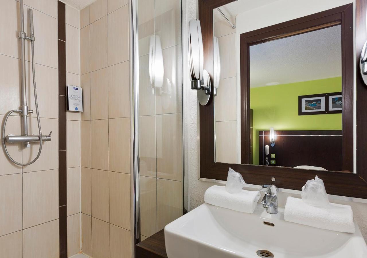 Double Room with Access to Sauna included photo 2