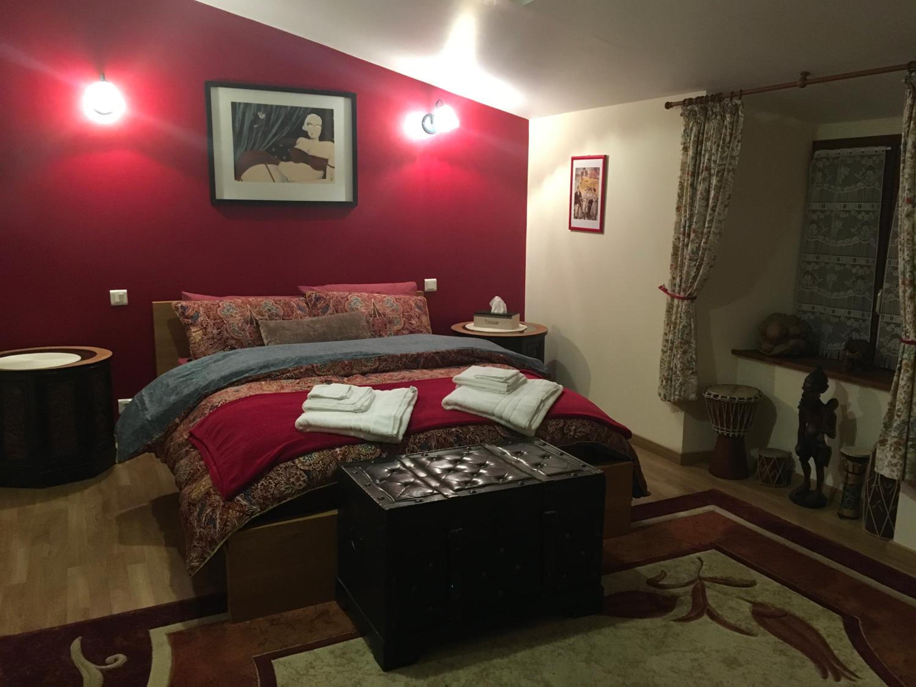 Deluxe Double Room with Shower photo 2