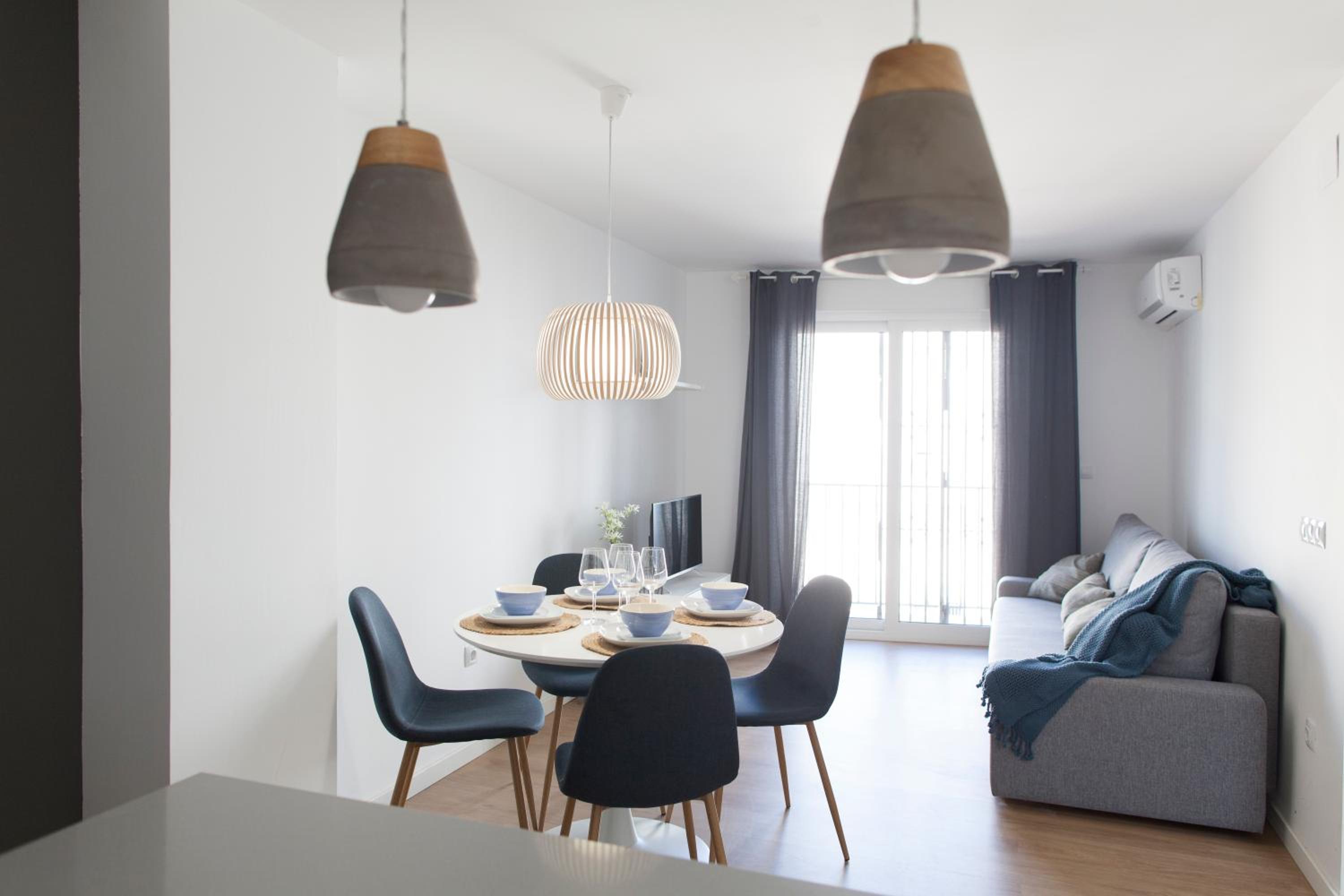 One-Bedroom Apartment - Photo 16