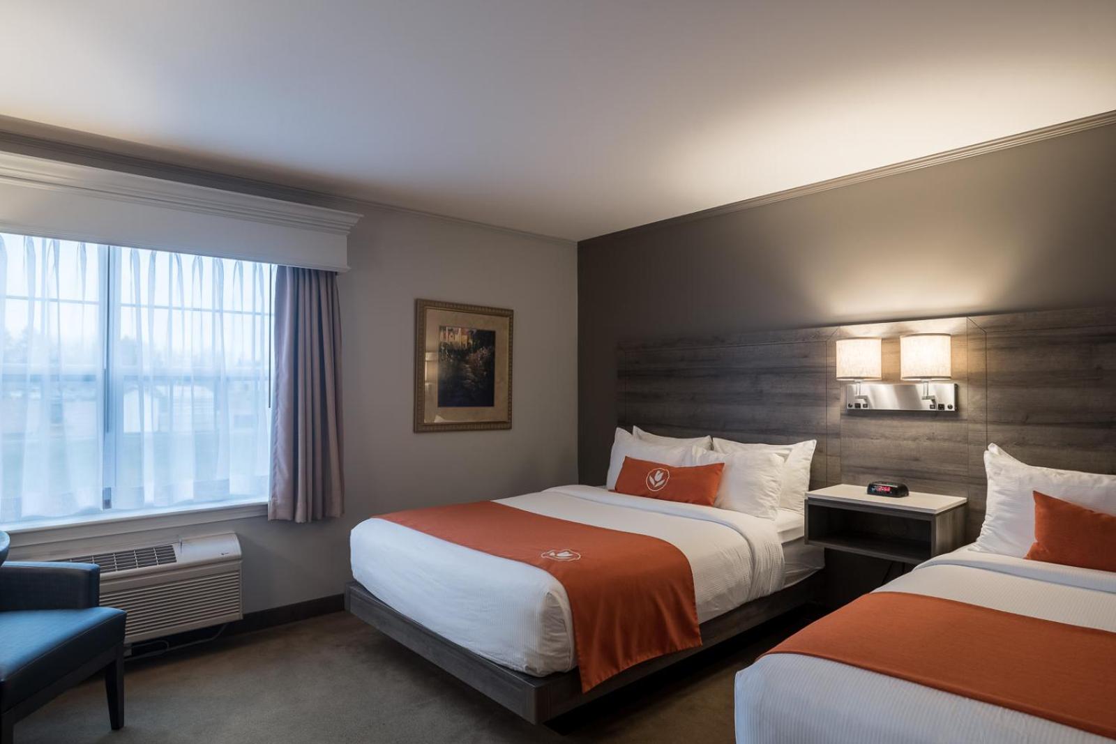 Standard Queen Room with Two Queen Beds - Photo 1