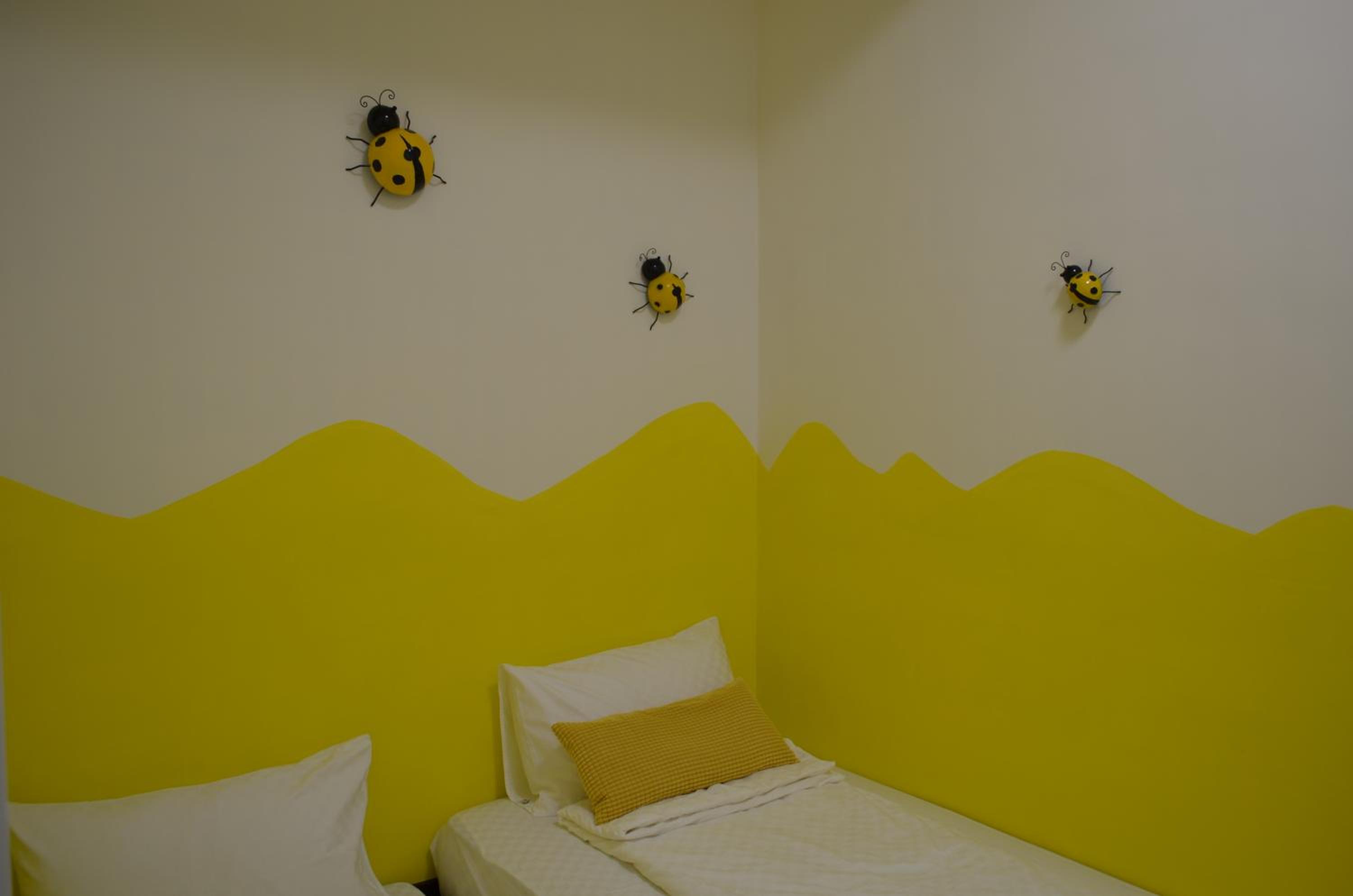 Single Room with Bathroom photo 3