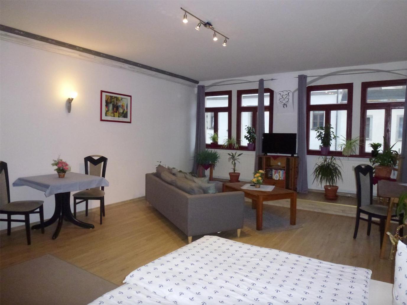 Apartment photo 3