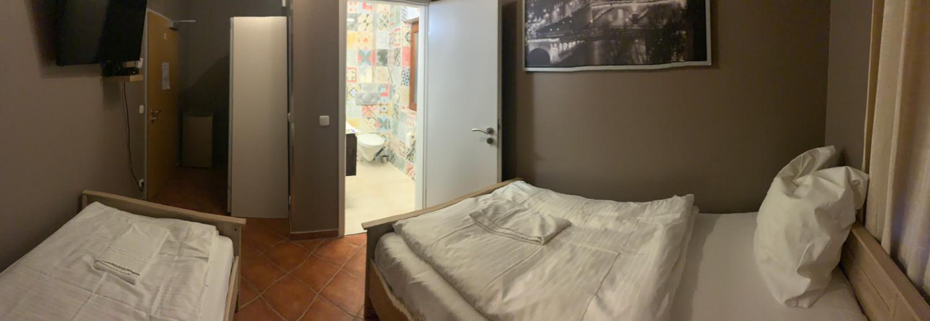 Standard Twin Room photo 1
