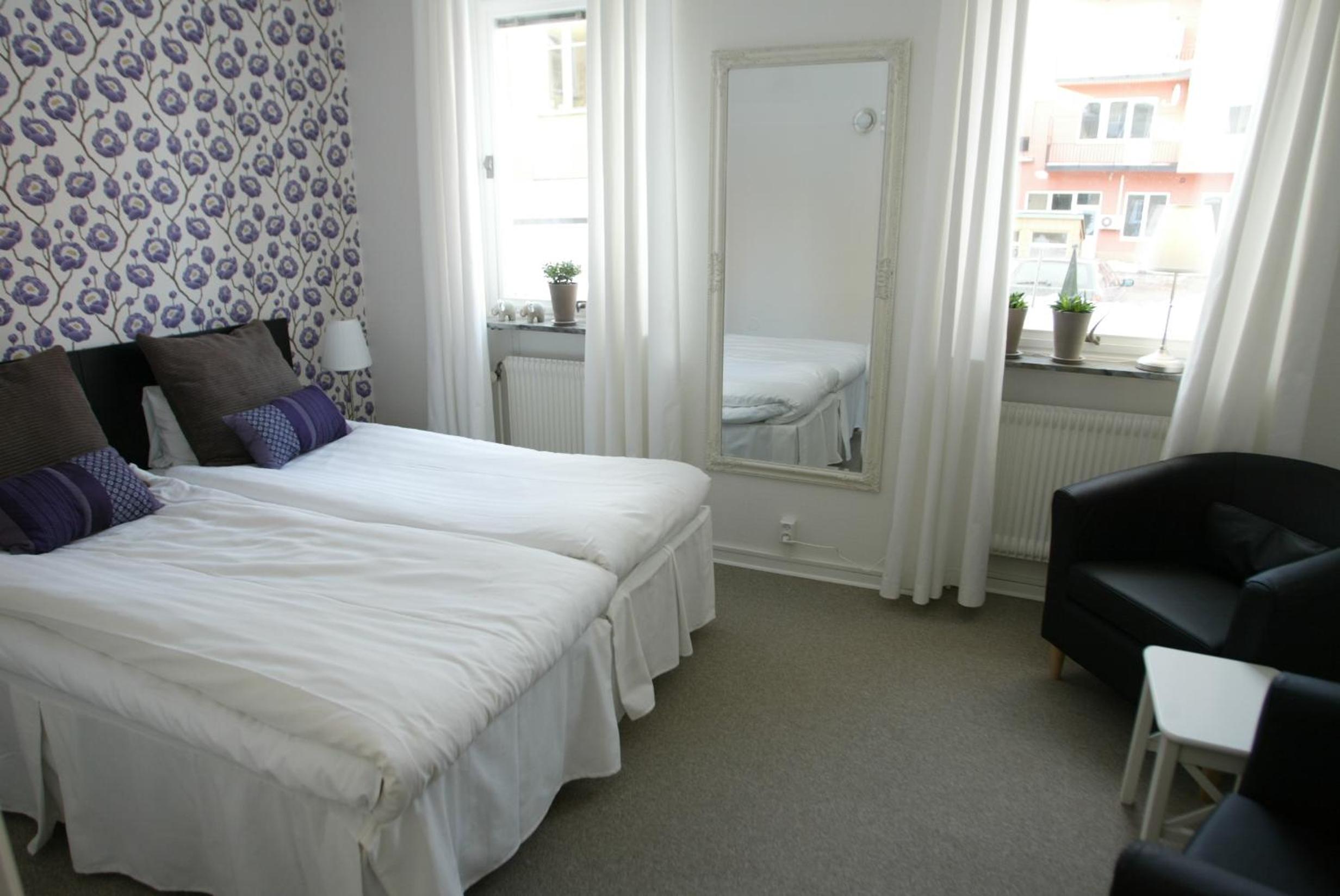 Standard Double Or Twin Room photo 2