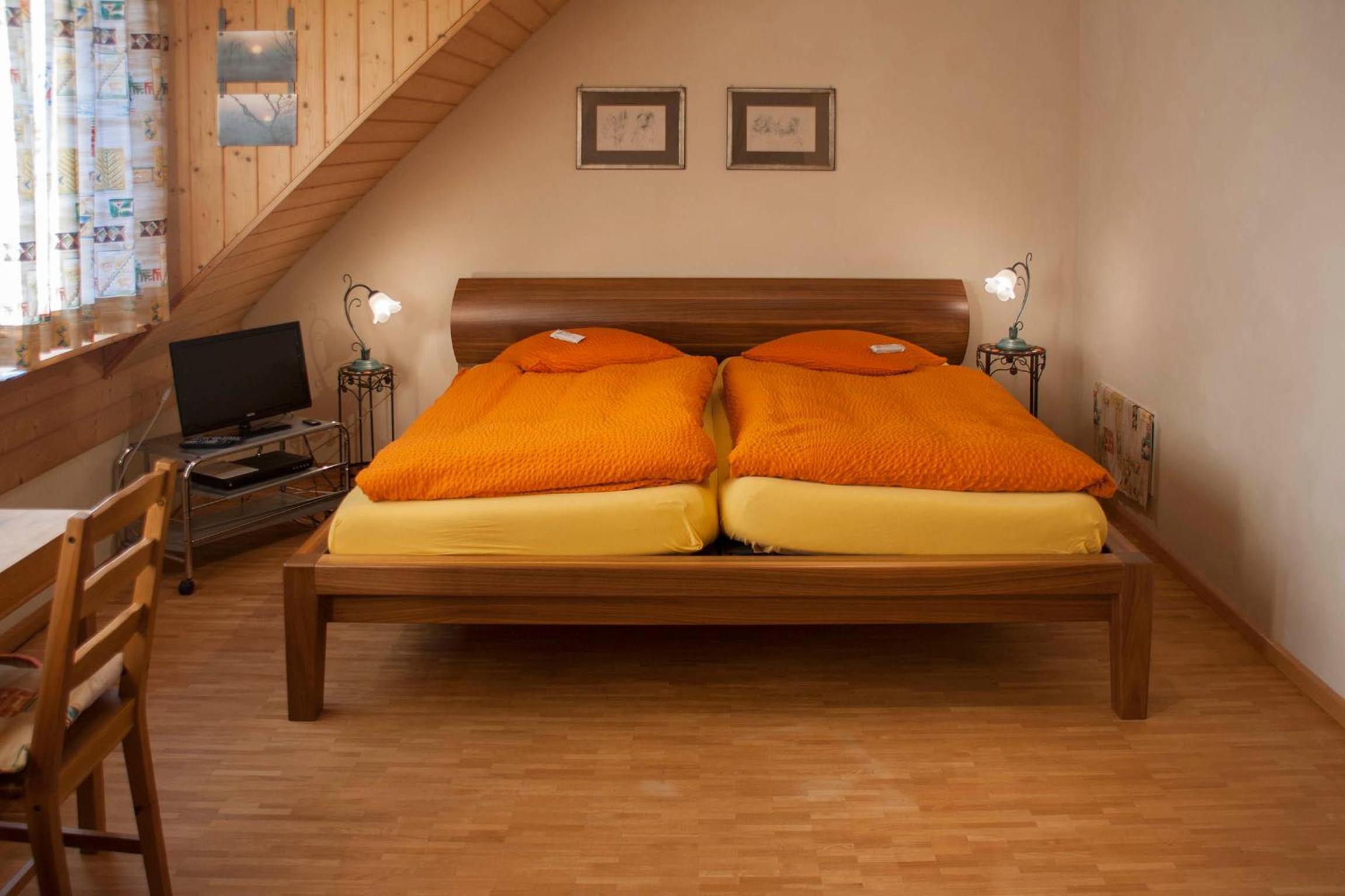 Double Room with Private Bathroom photo 1