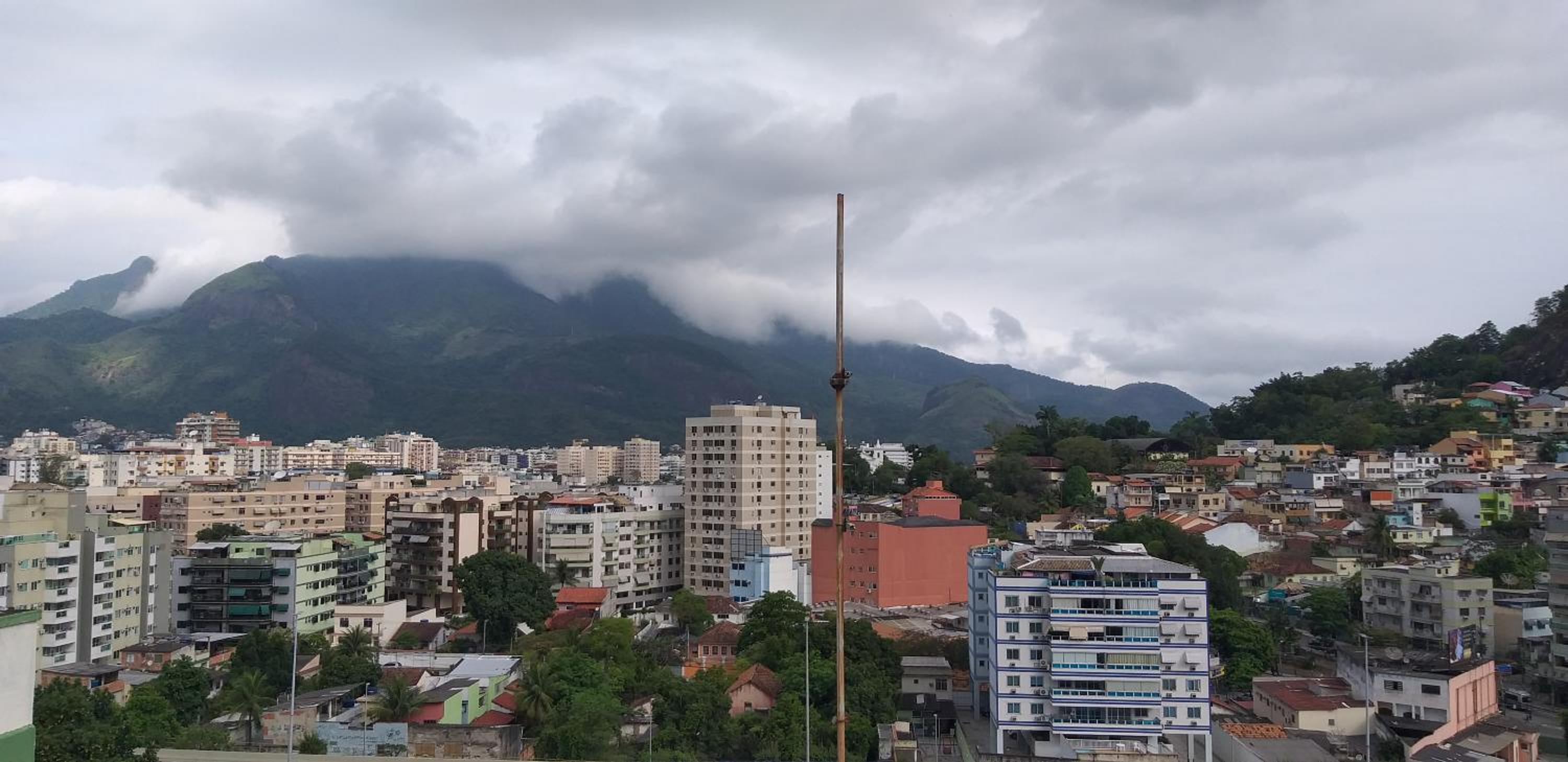 Apartment with Mountain View - Photo 15