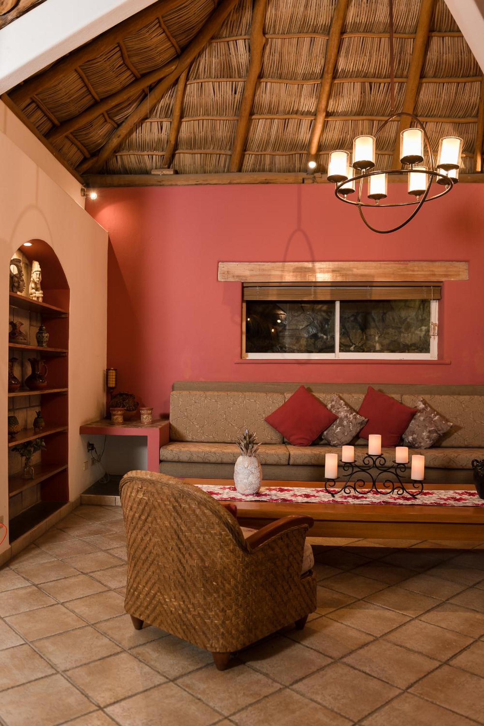 Suite with Balcony and Sea View