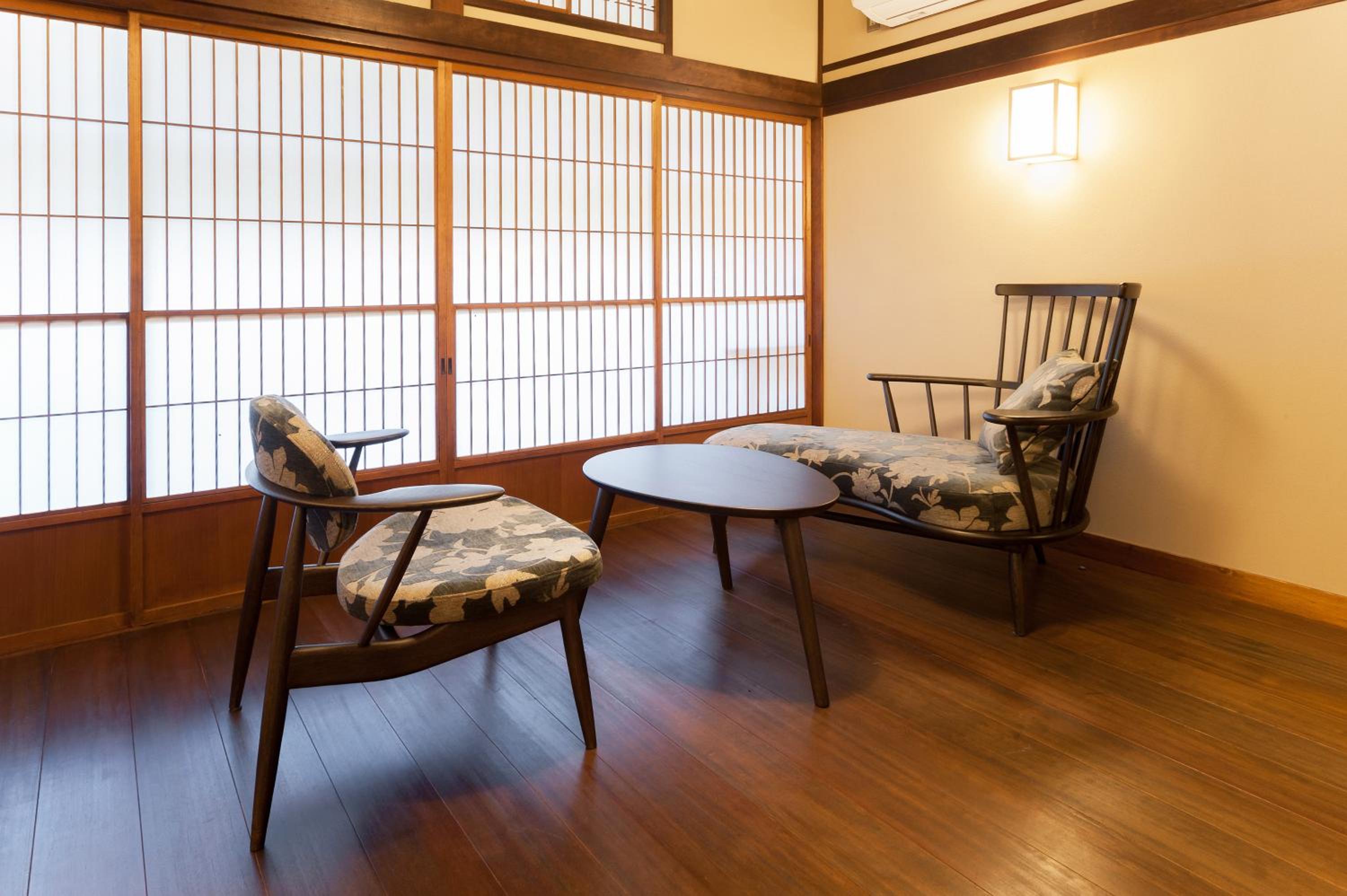 Standard Twin Room with Sofa