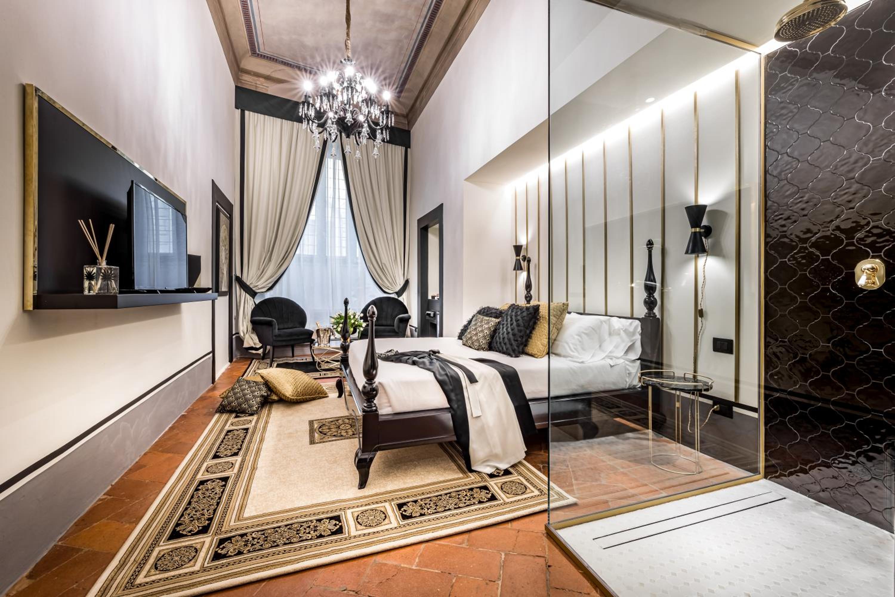 Deluxe Suite photo 3