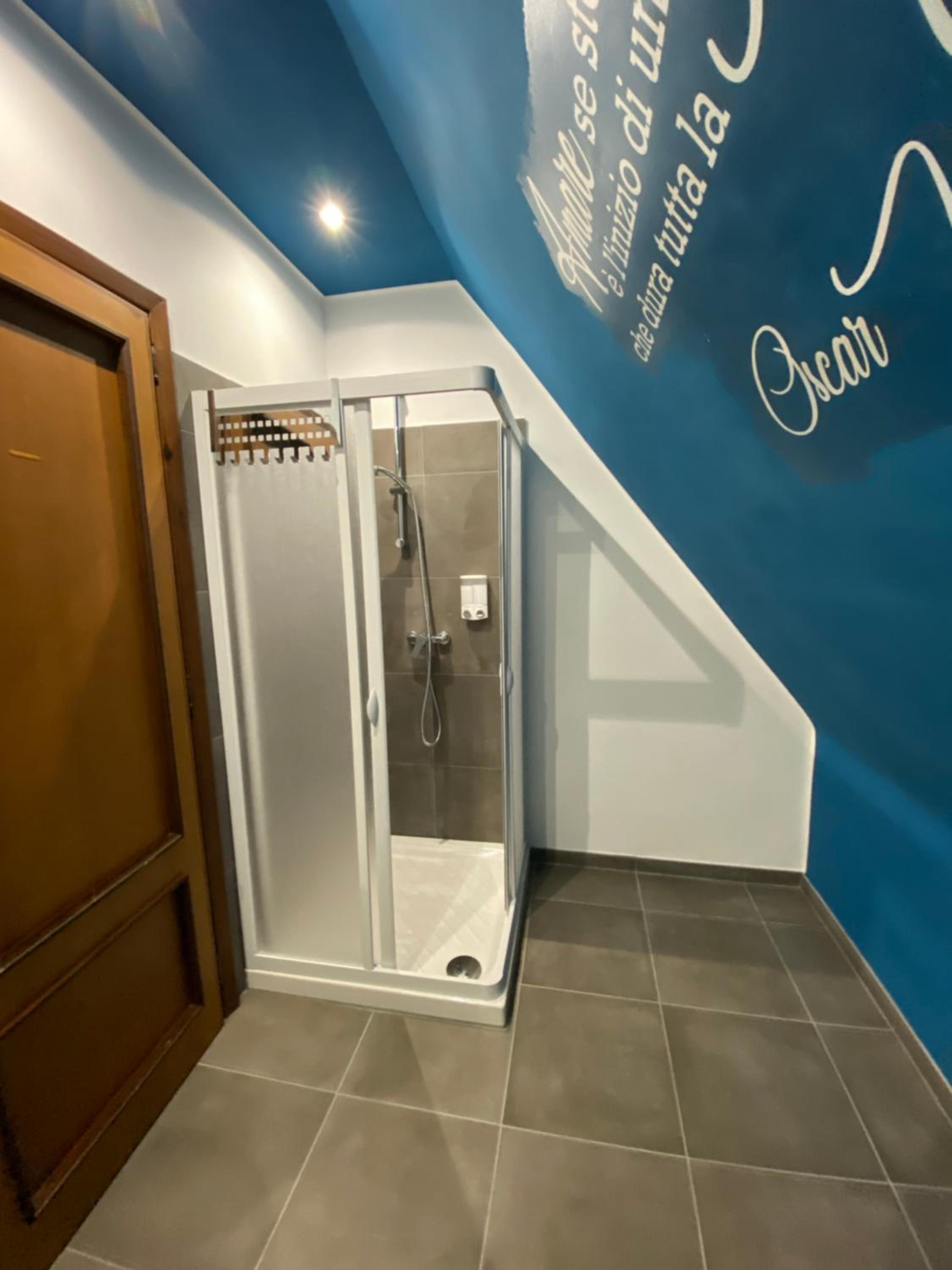 King Room with Balcony photo 2