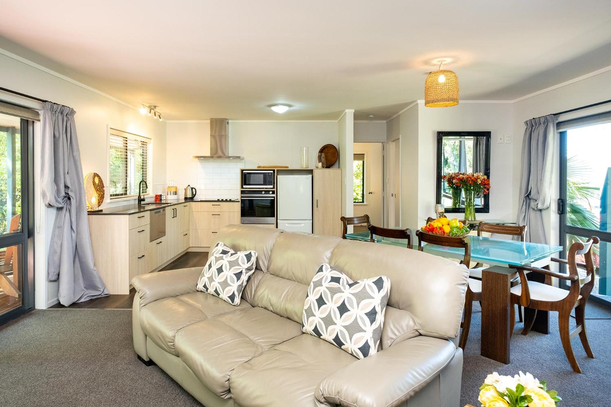 Large Cottage with Garden View photo 1
