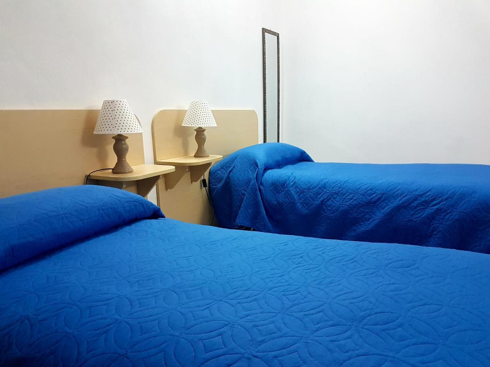 One-Bedroom Apartment - Photo 1