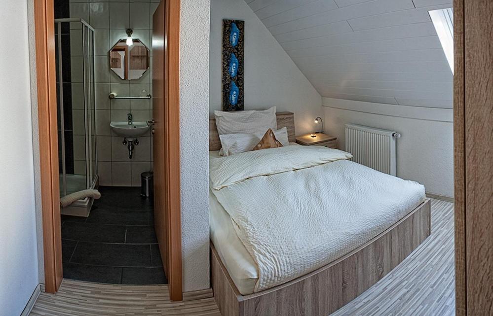 Double Room photo 3