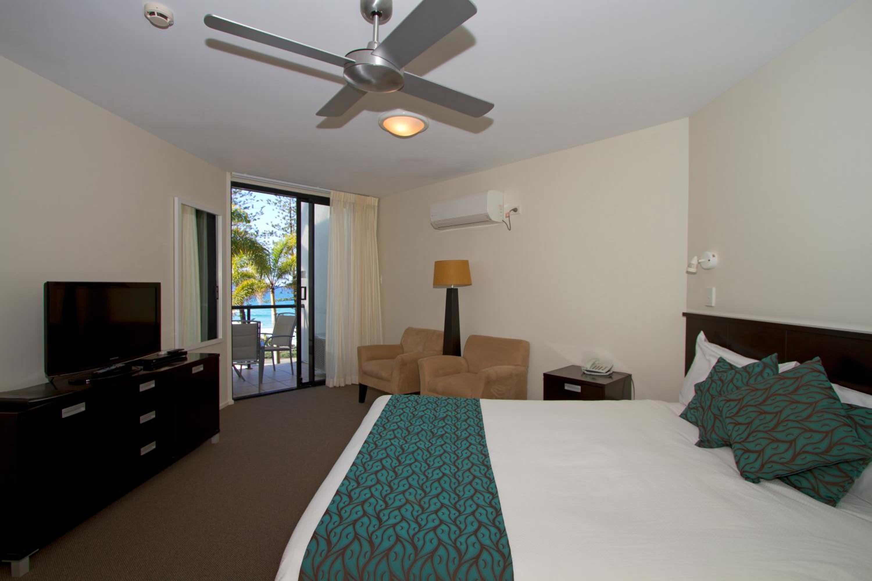 Queen Room with Sea View