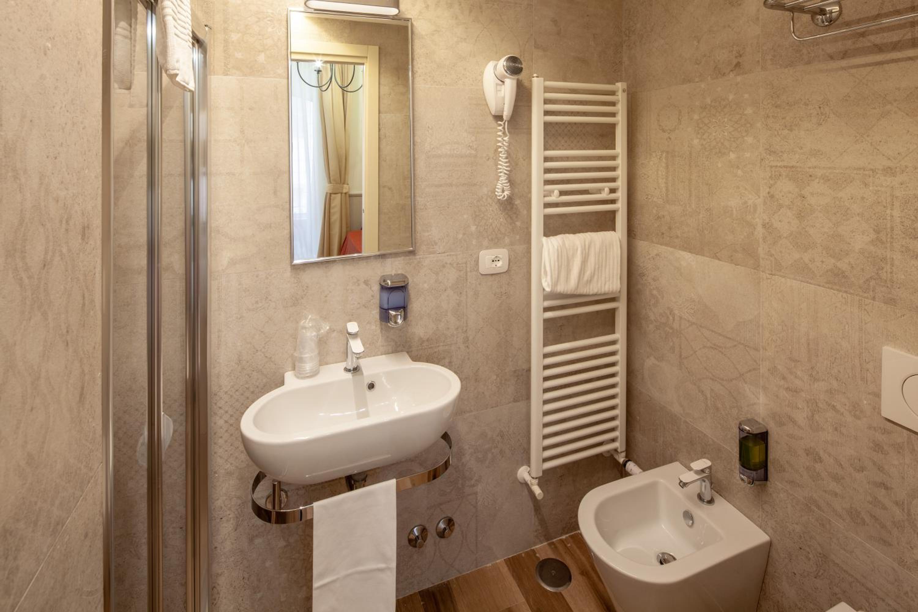 Twin Room photo 2