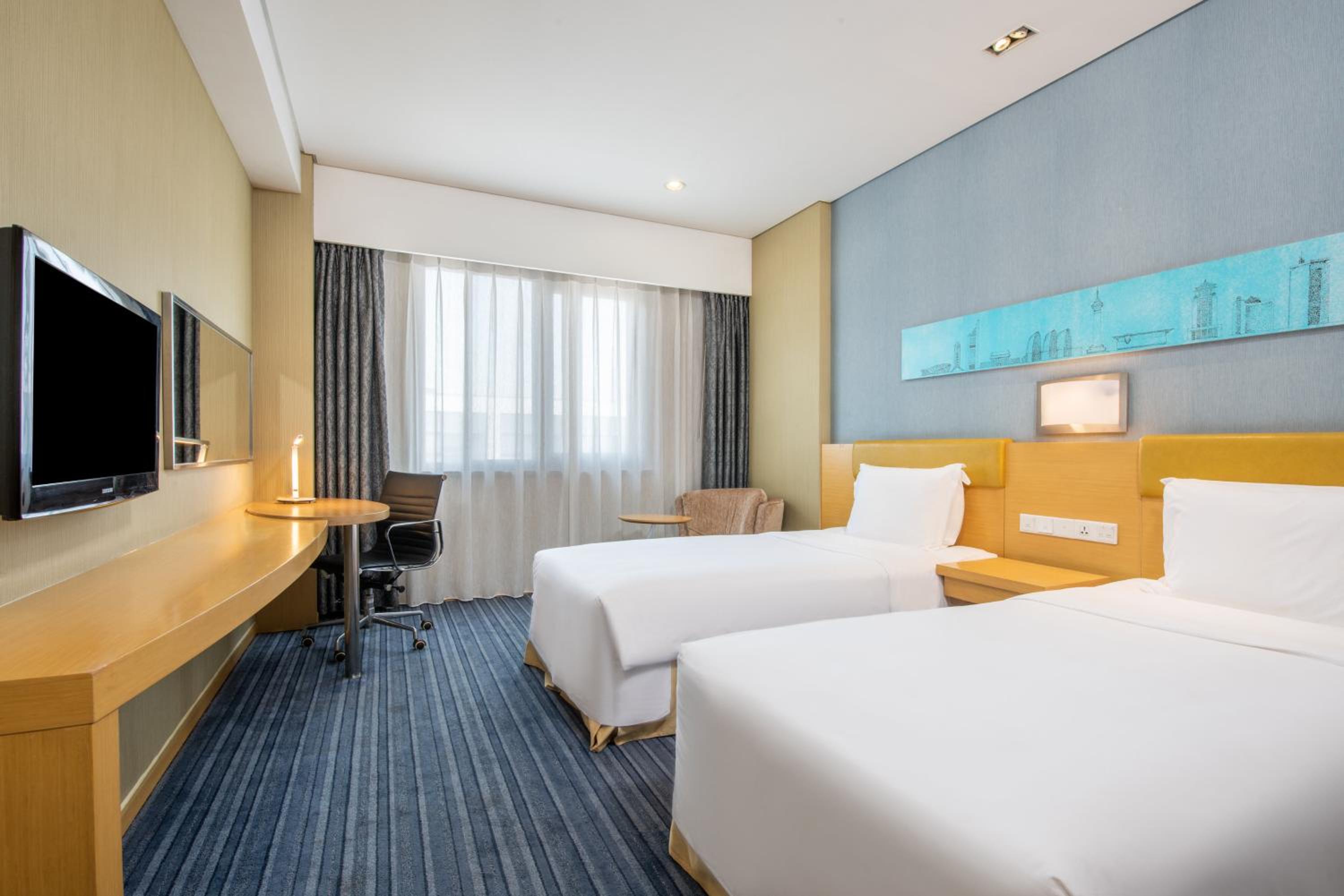 Standard Twin Room - Photo 6