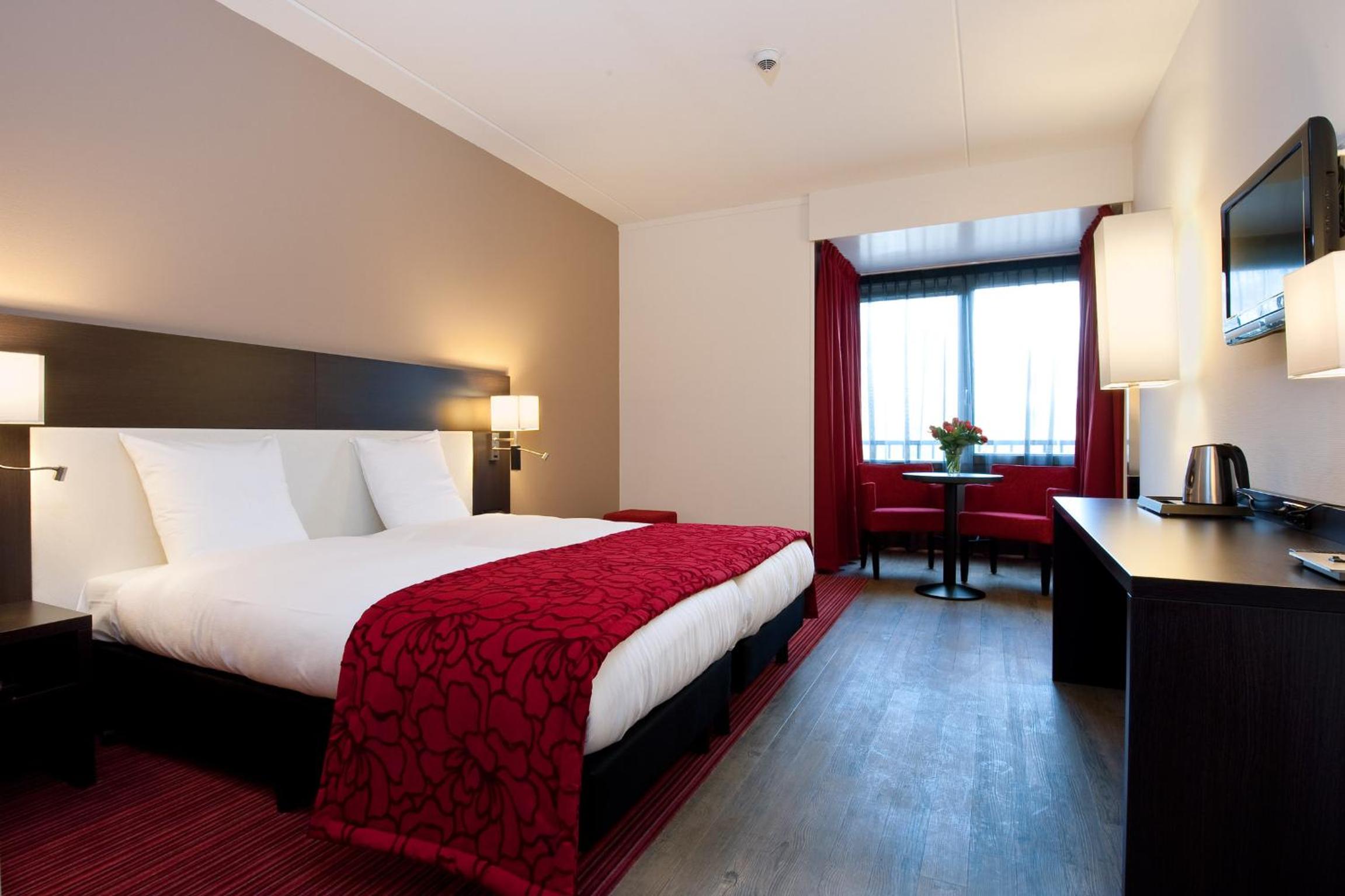 Standard Double or Twin Room photo 1