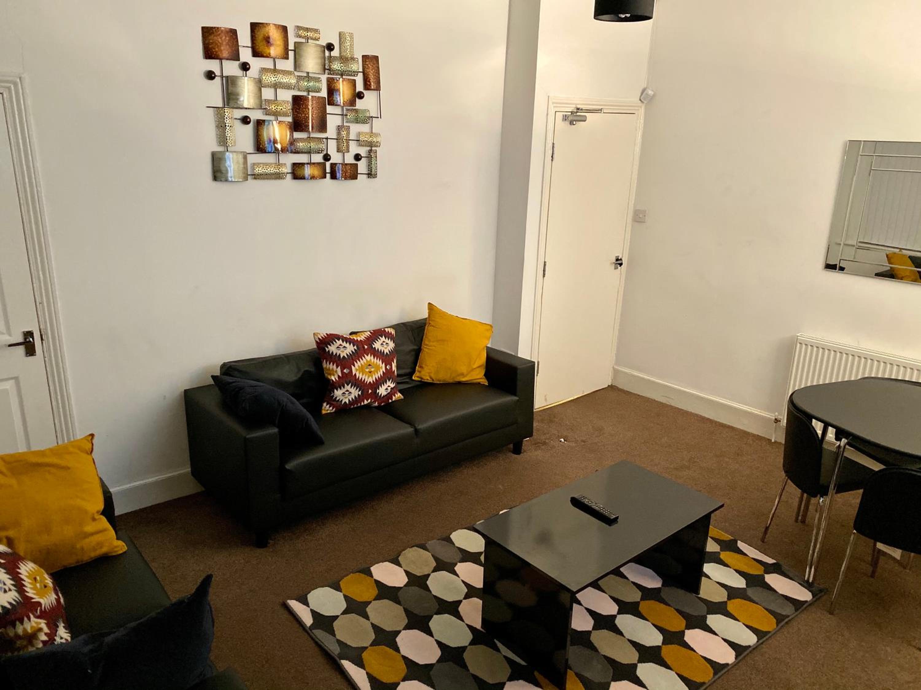 Apartment - Photo 16