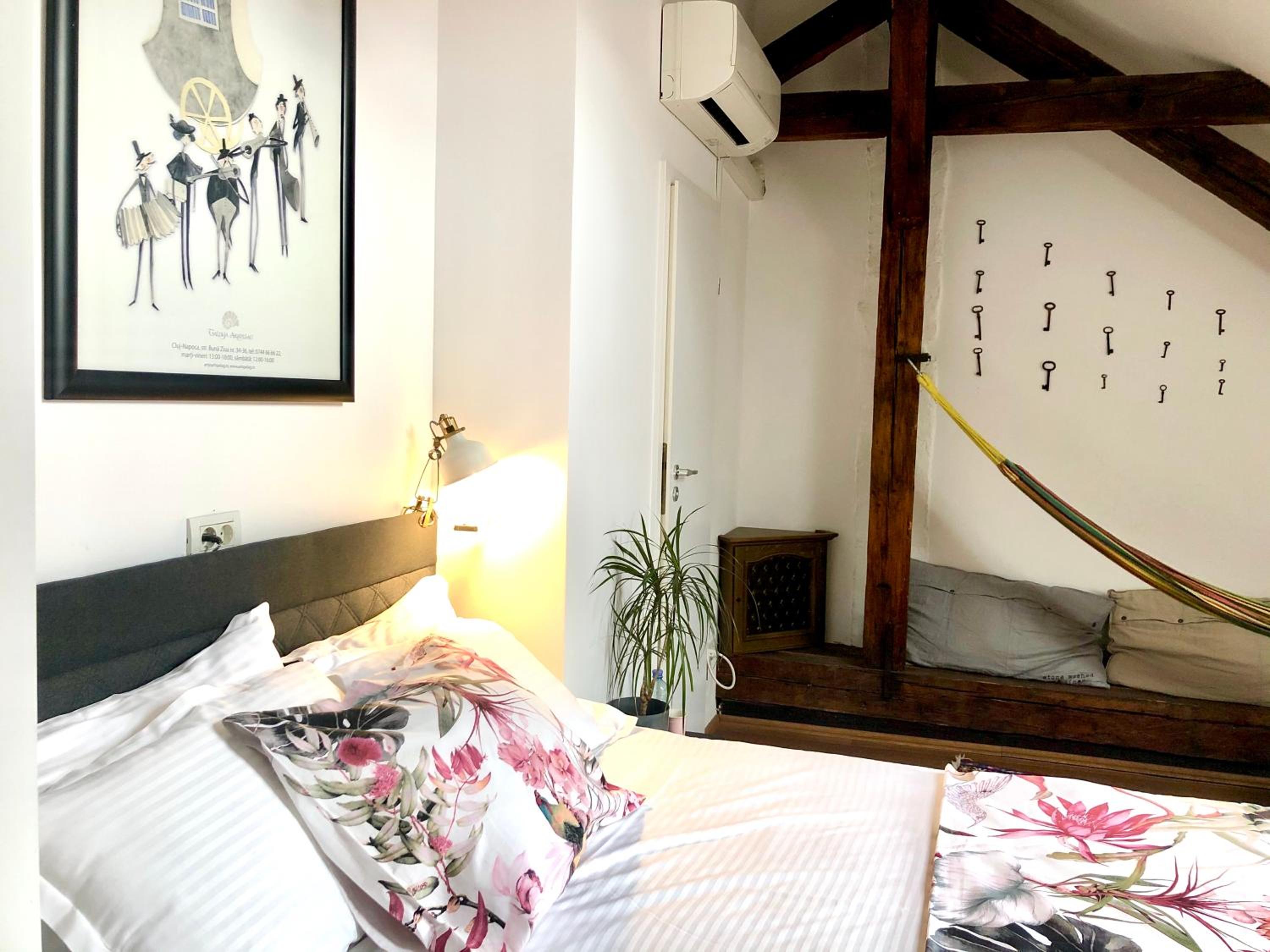 Double Room - Attic - Photo 3