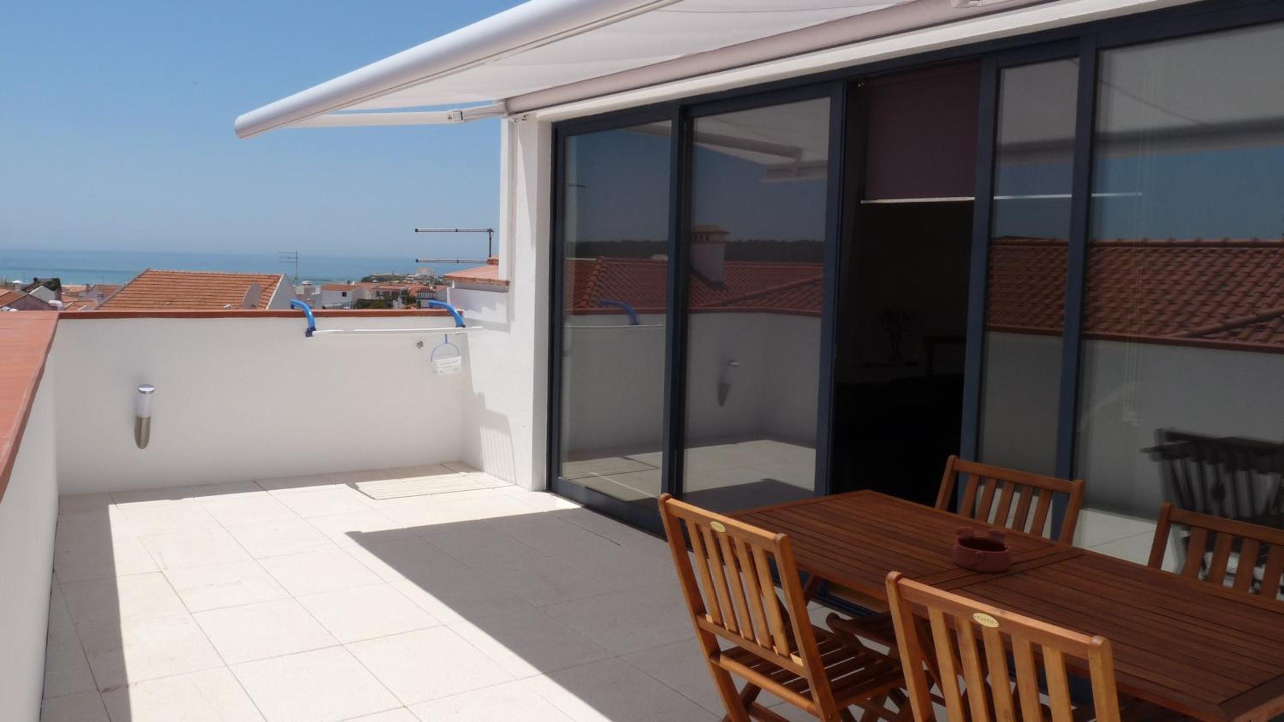 Two-Bedroom Apartment with Terrace photo 2