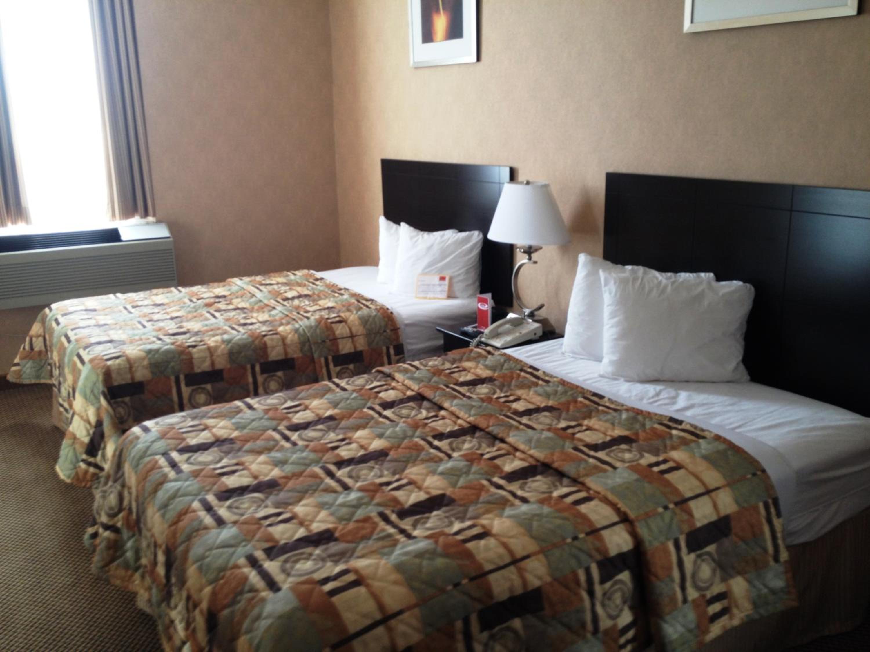 Double Room with Two Double Beds - Non-Smoking