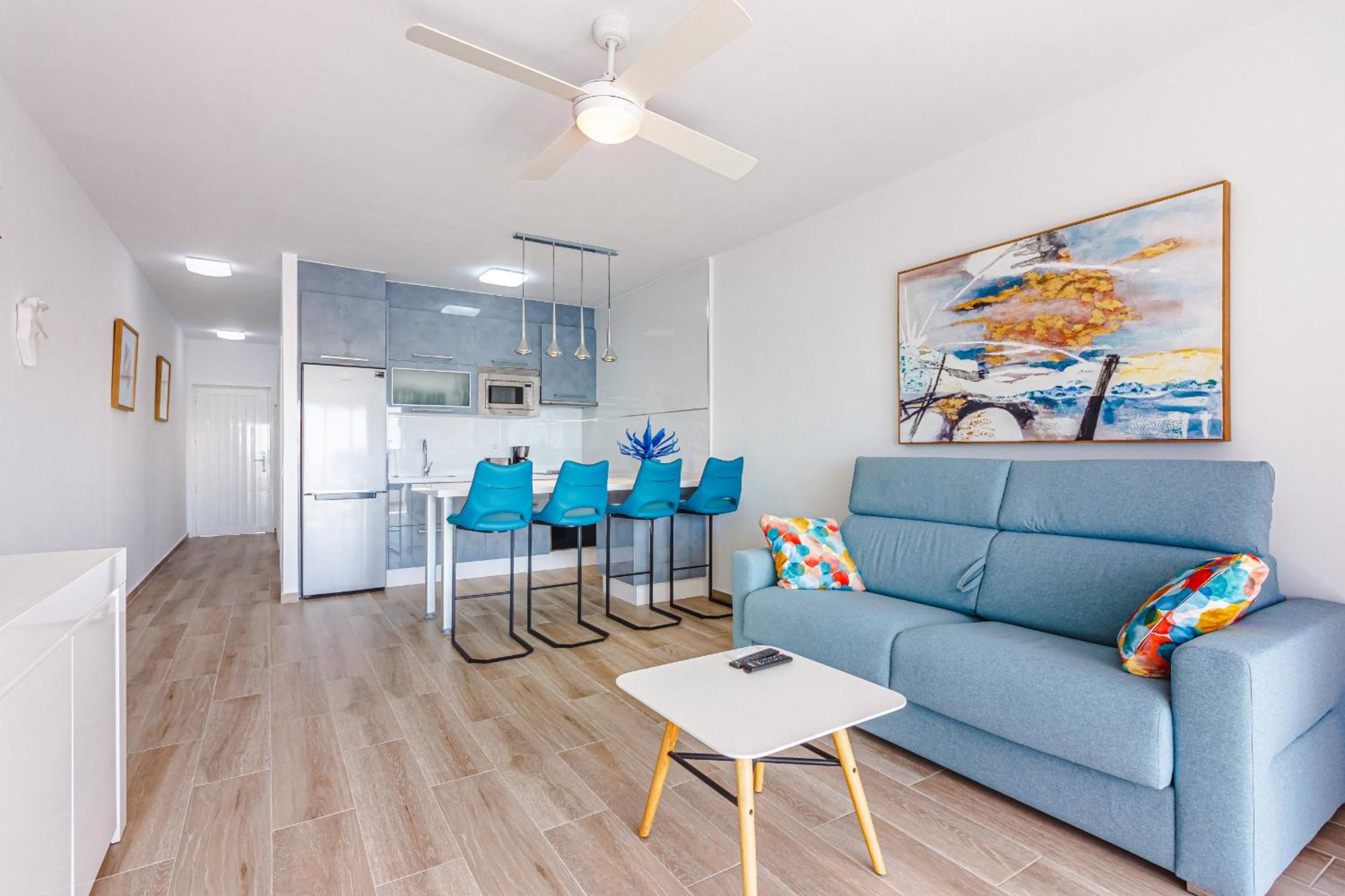 Apartamento con vista al mar