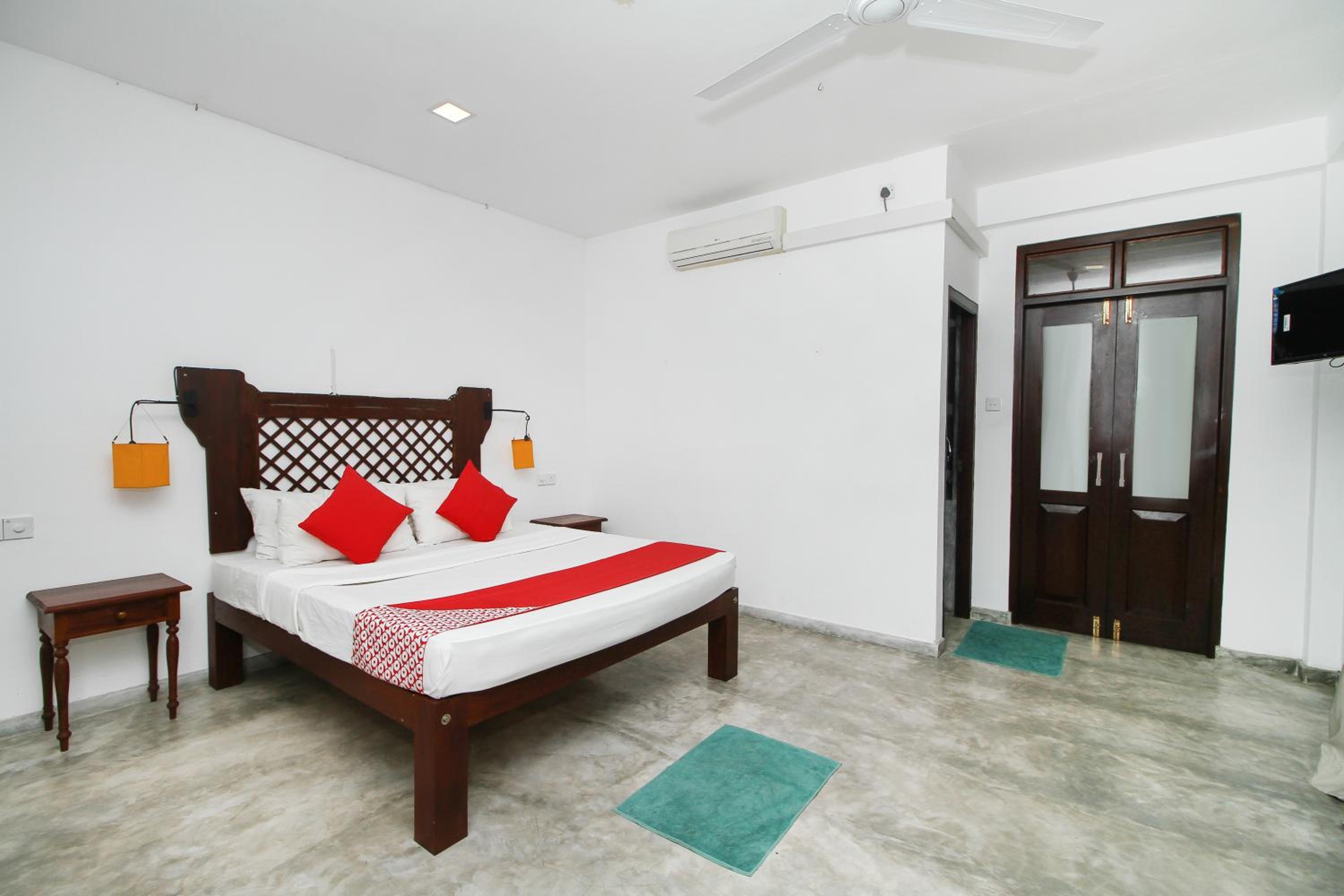 Double Room with Pool View photo 1