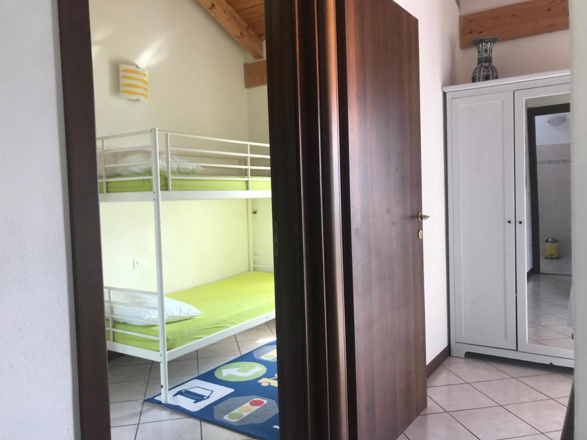 Three-Bedroom House on Three Floors photo 3