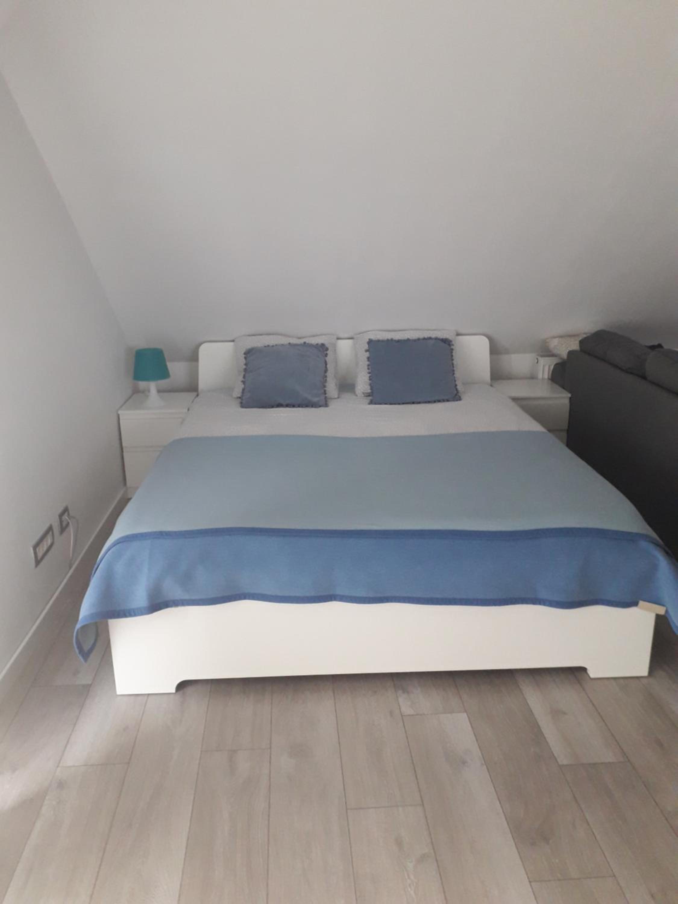 Studio Apartment - Photo 16