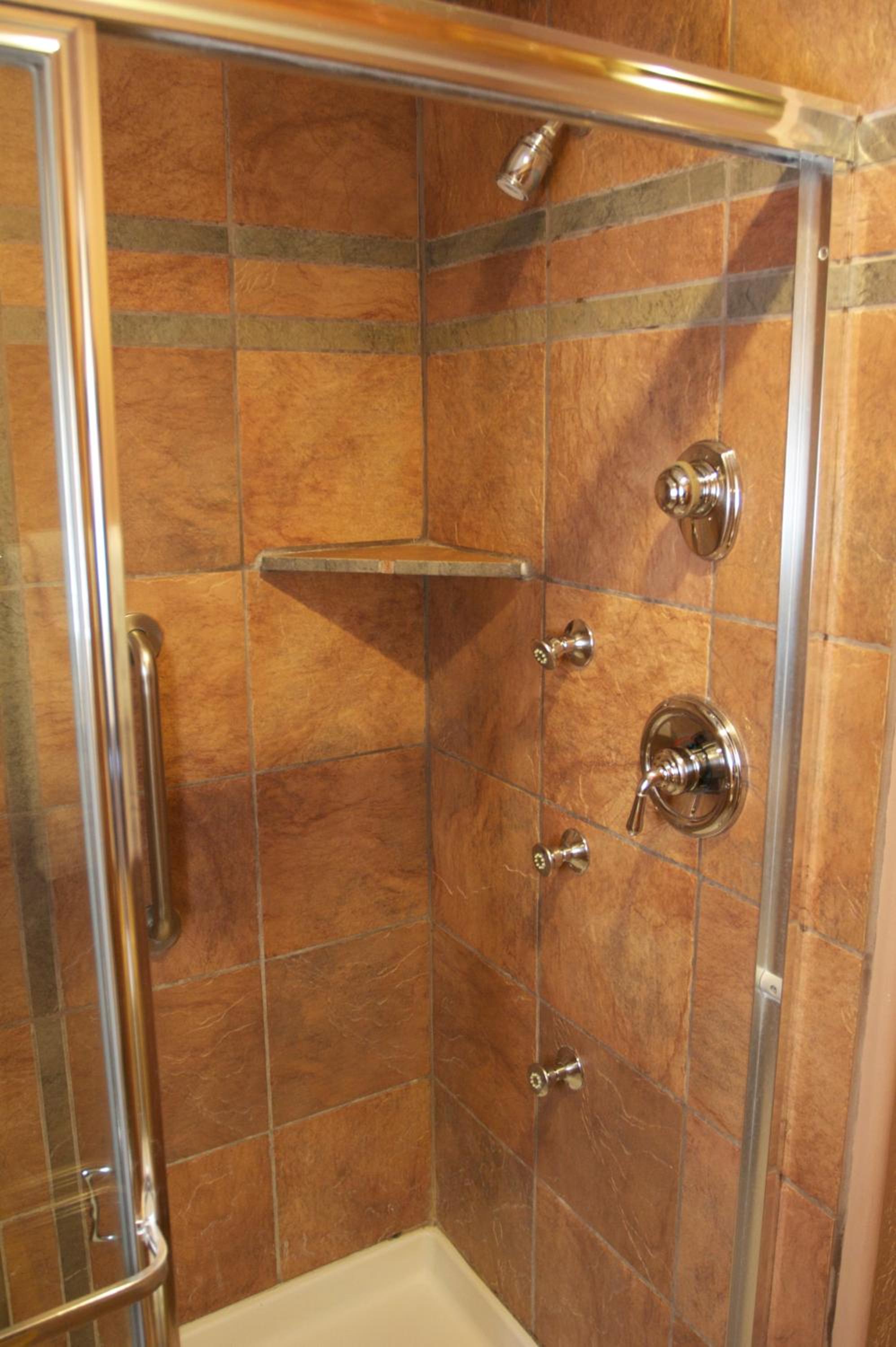 Queen Studio with Spa Bath - Photo 3