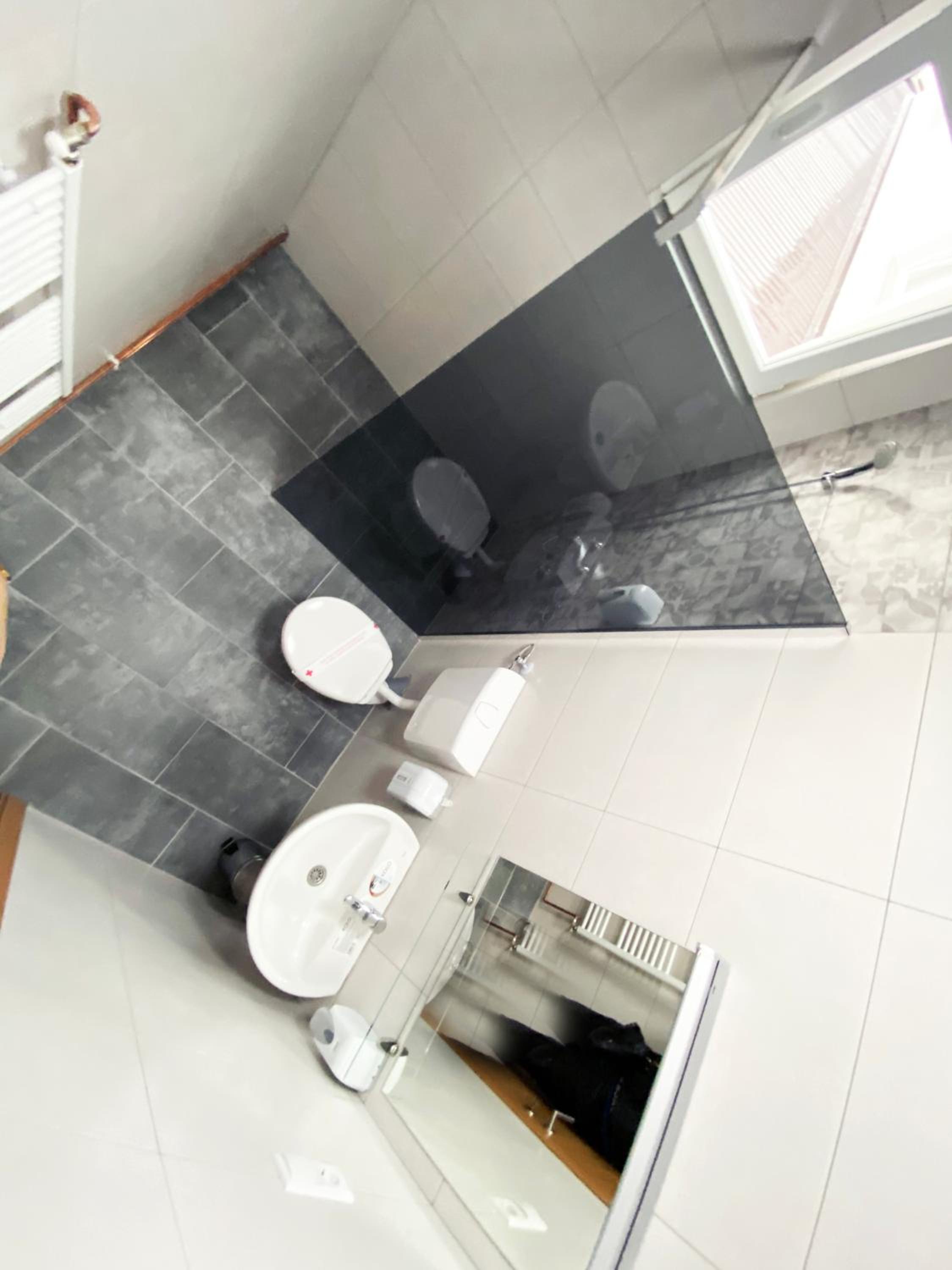 Quadruple Room - Photo 2