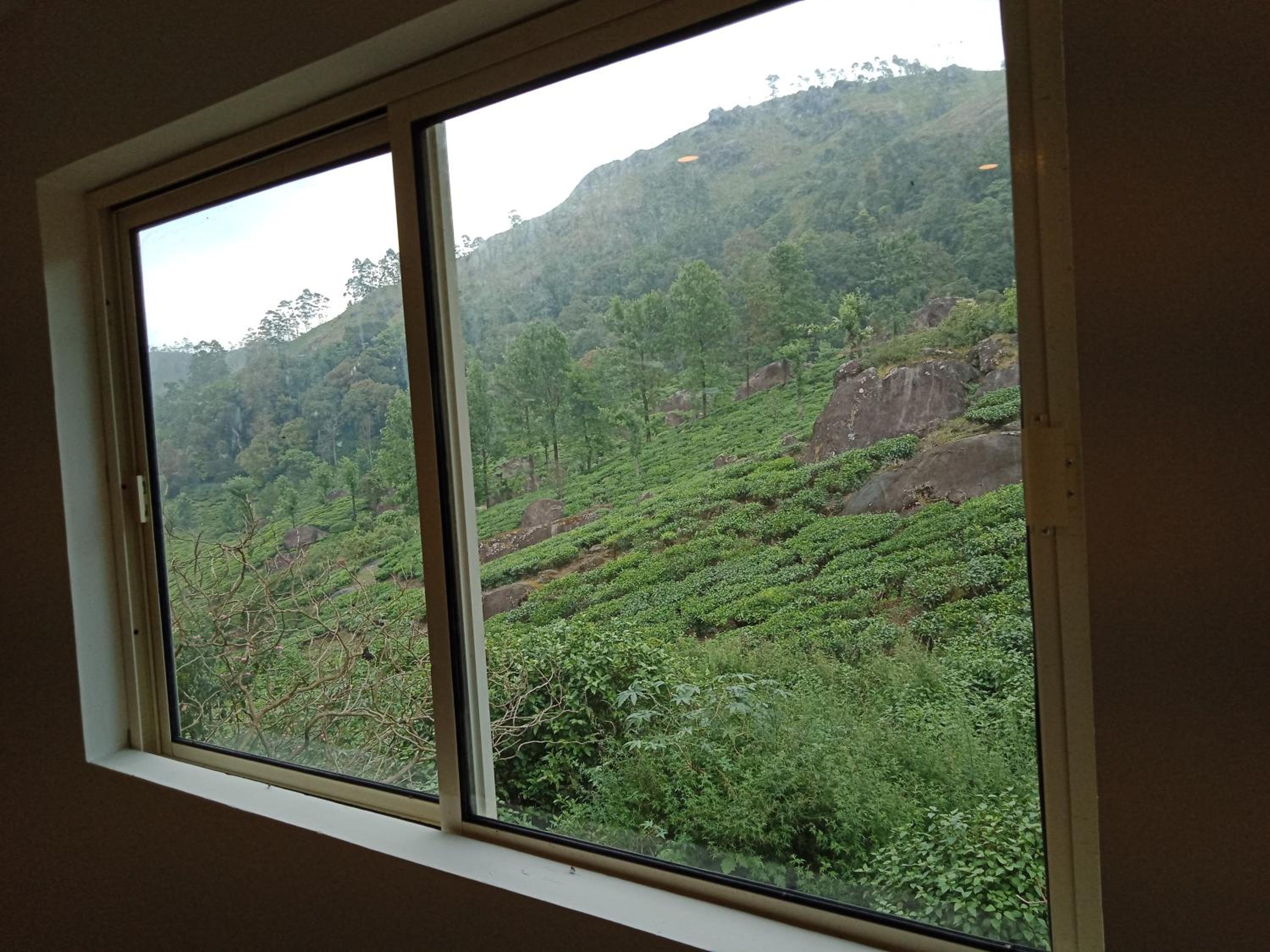 Double Room with Mountain View - Photo 9
