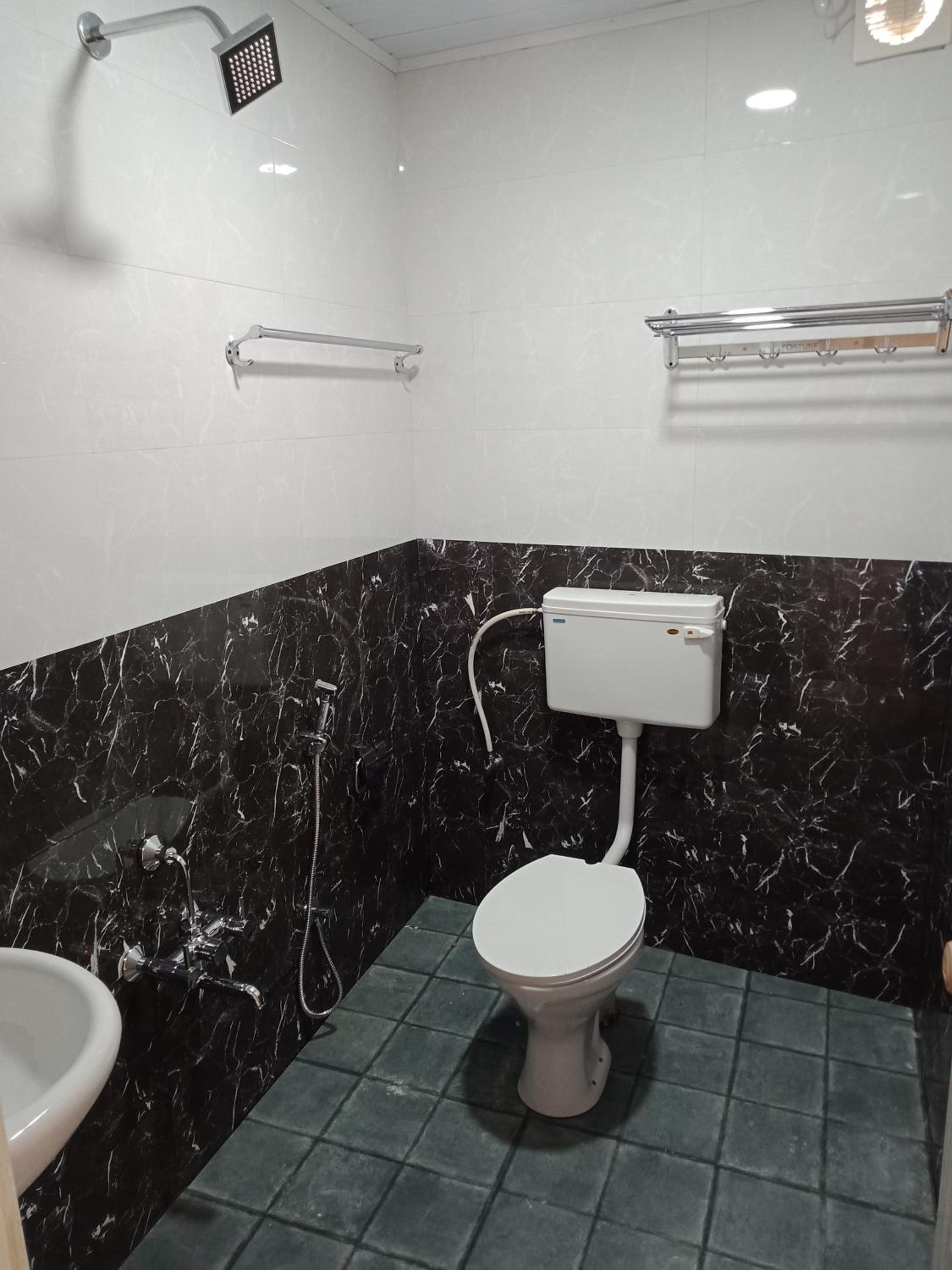 Double Room with Mountain View - Photo 8
