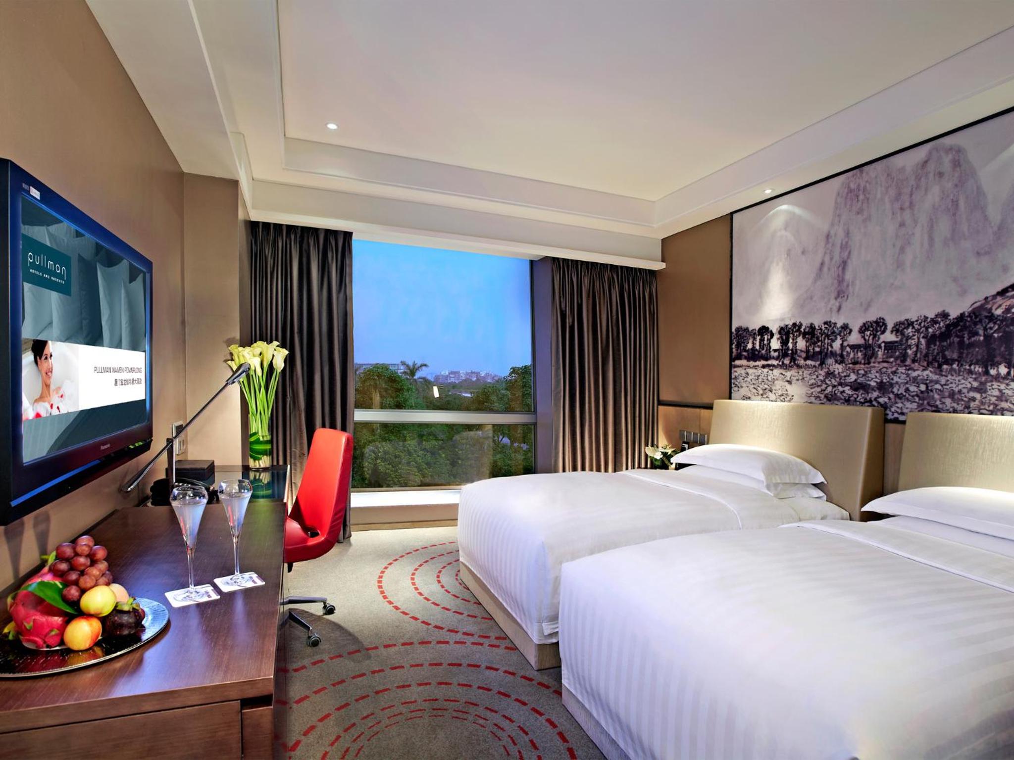 Superior Twin Room with Park View - Photo 5