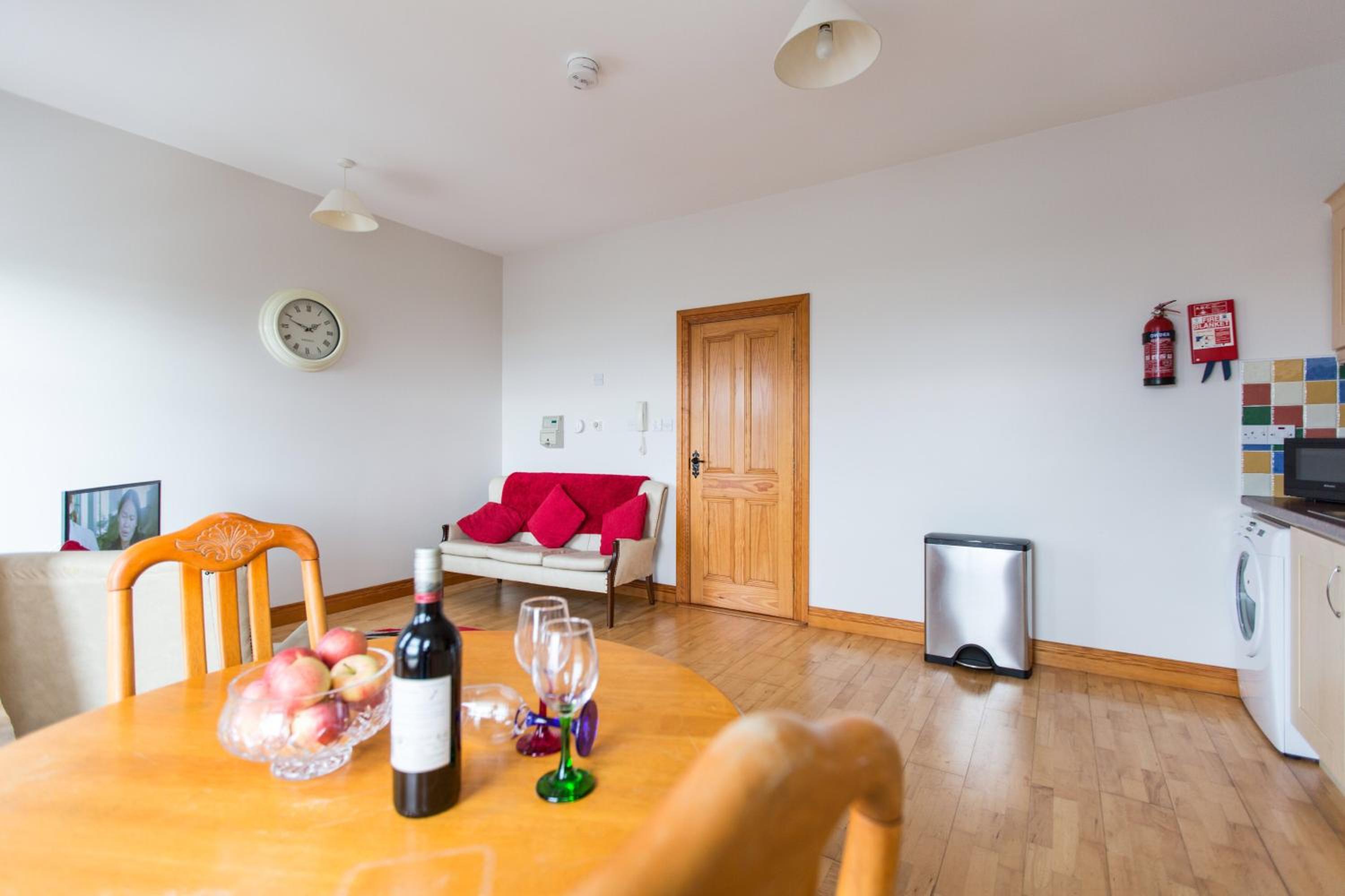 Apartment with Sea View photo 2