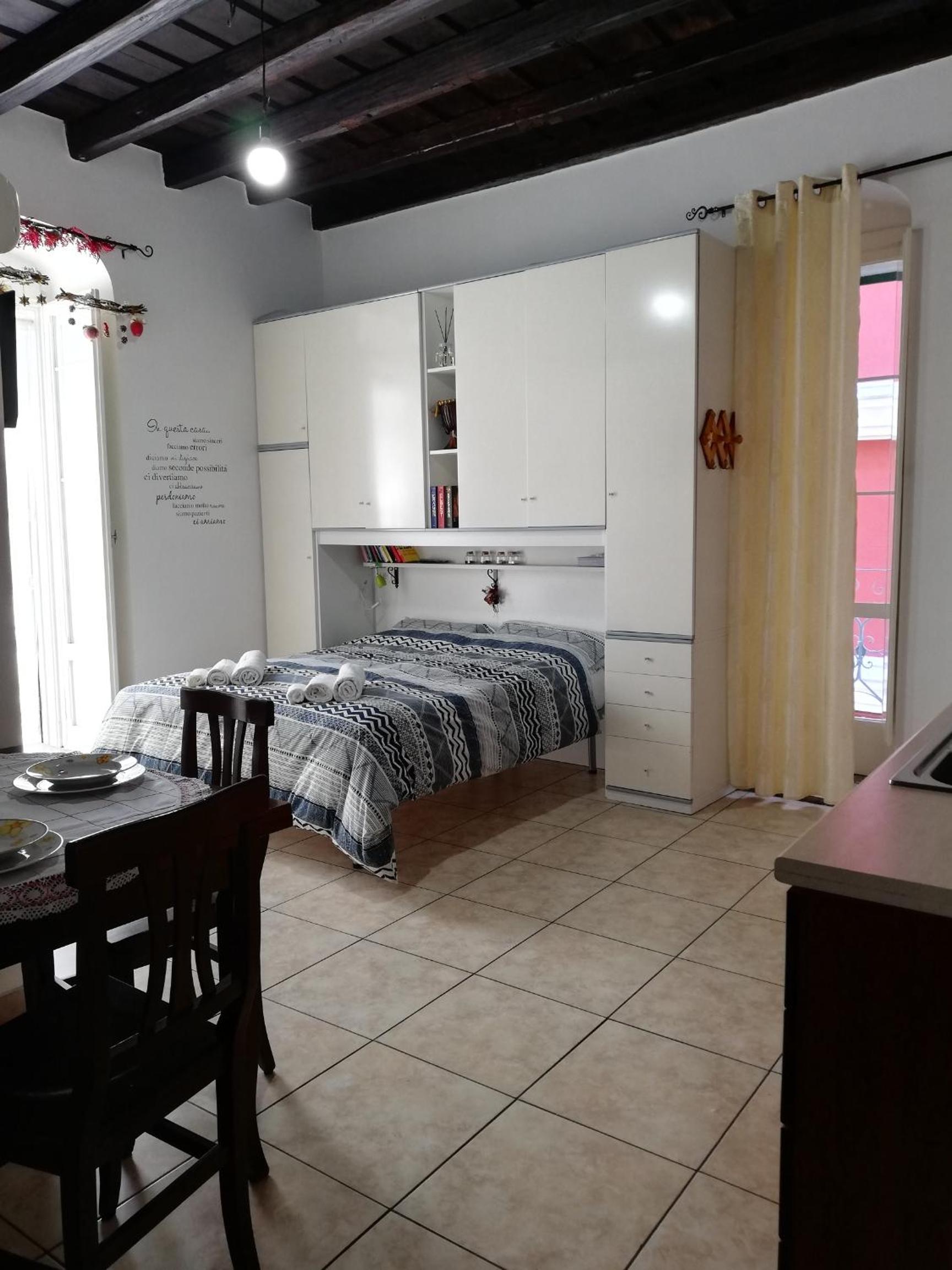 Large Double or Twin Room photo 1