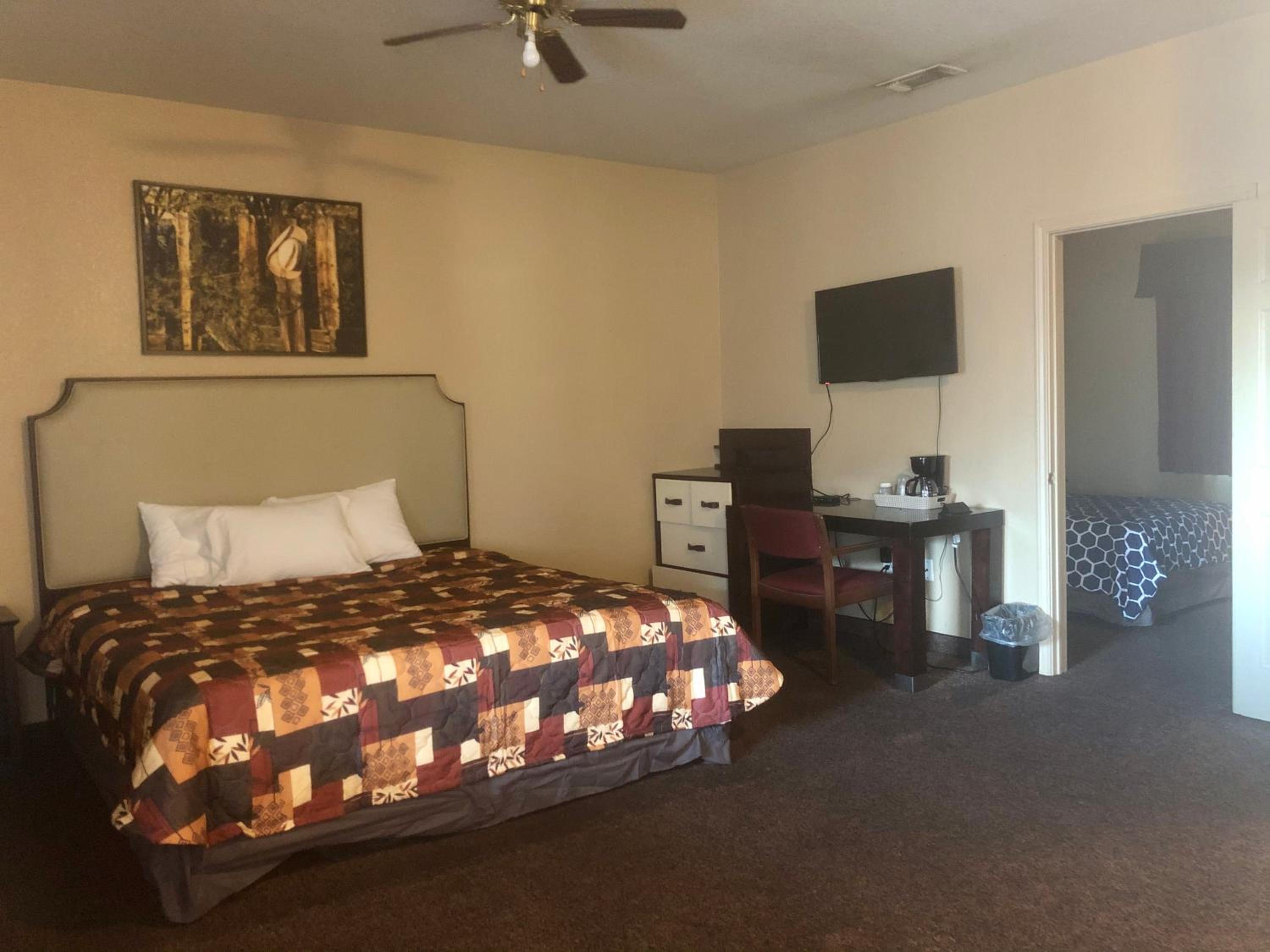 Family Suite photo 2