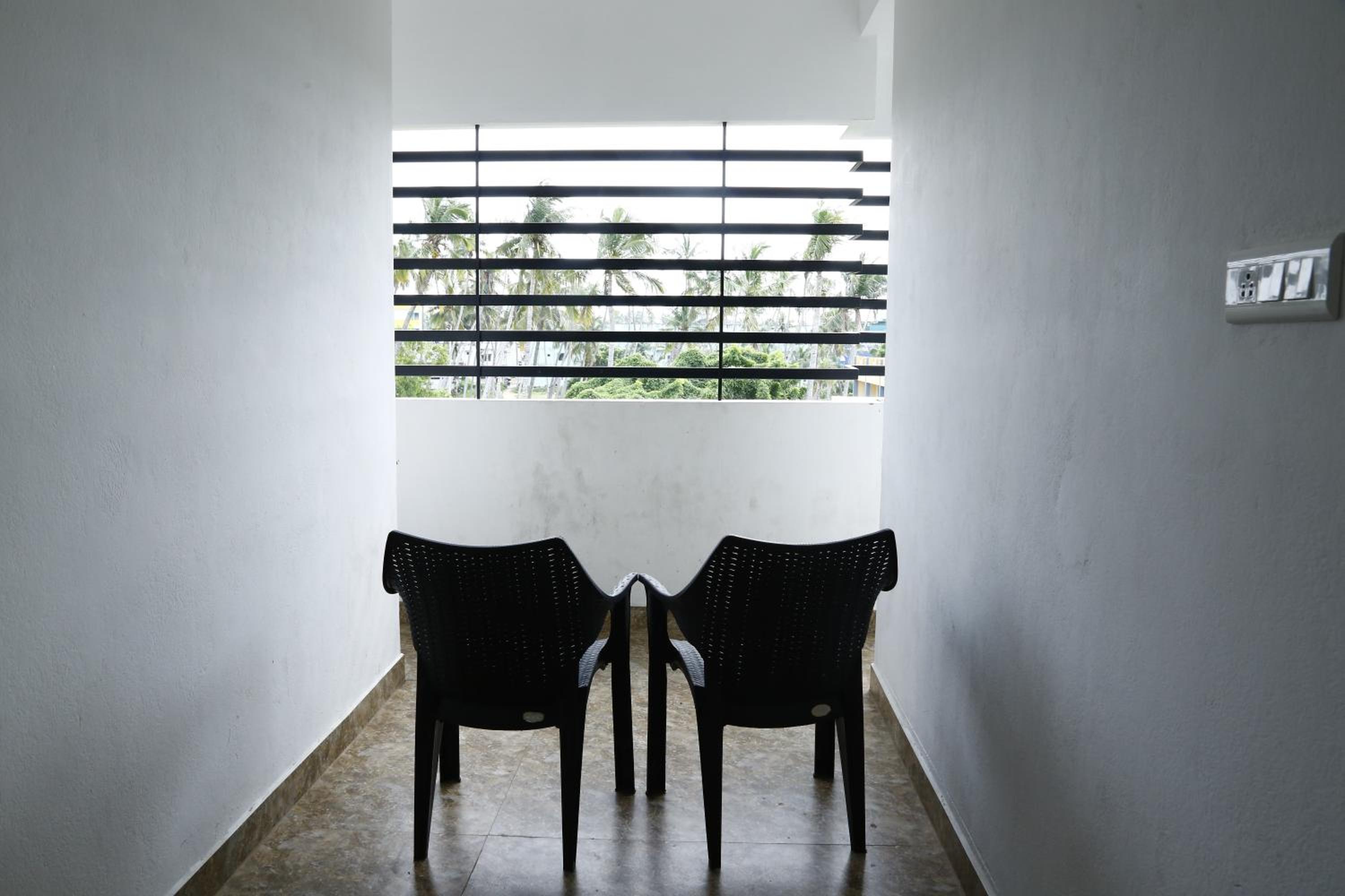 Two-Bedroom Family Apartment - Photo 9