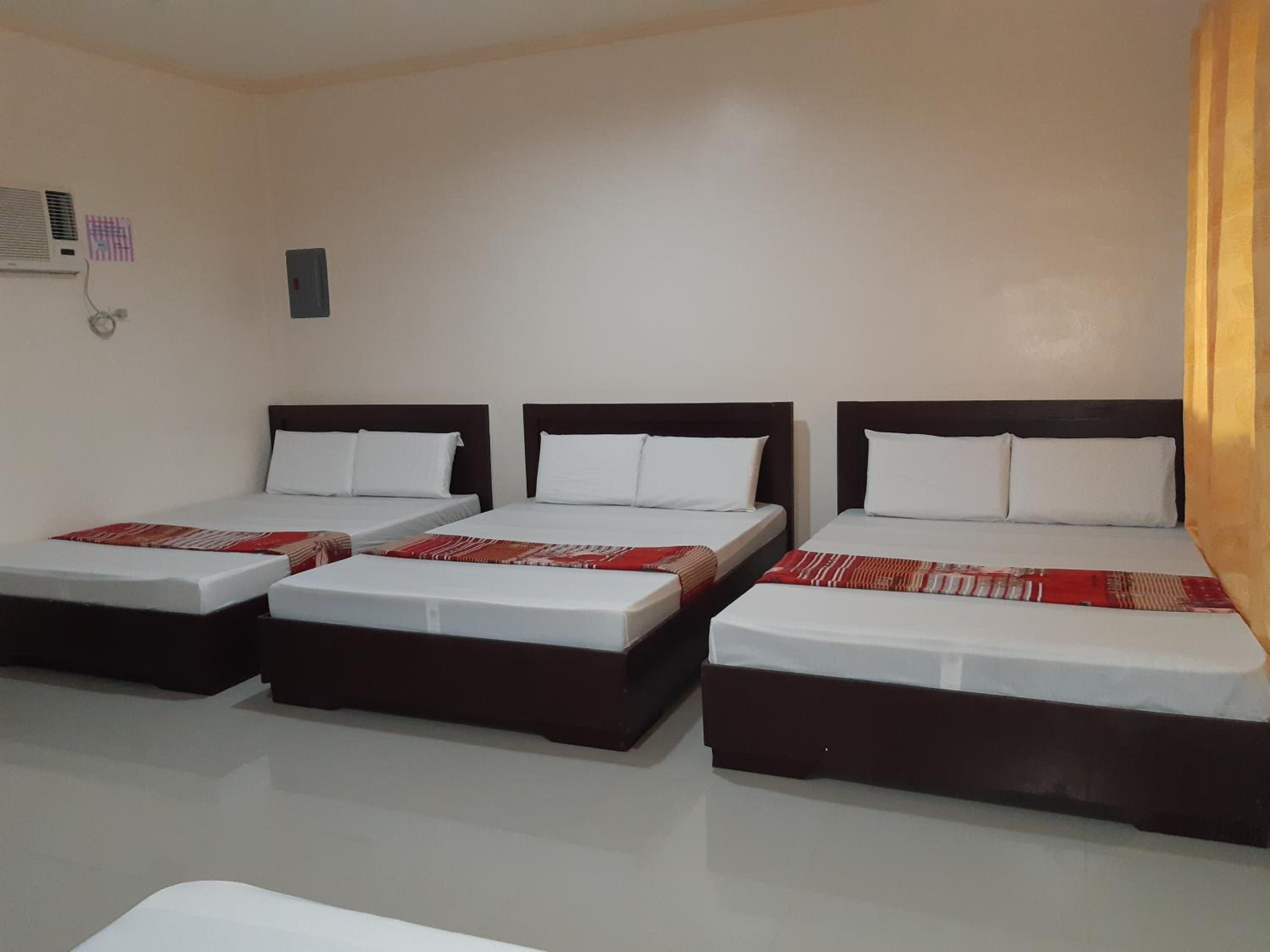 Family Room with Terrace photo 3